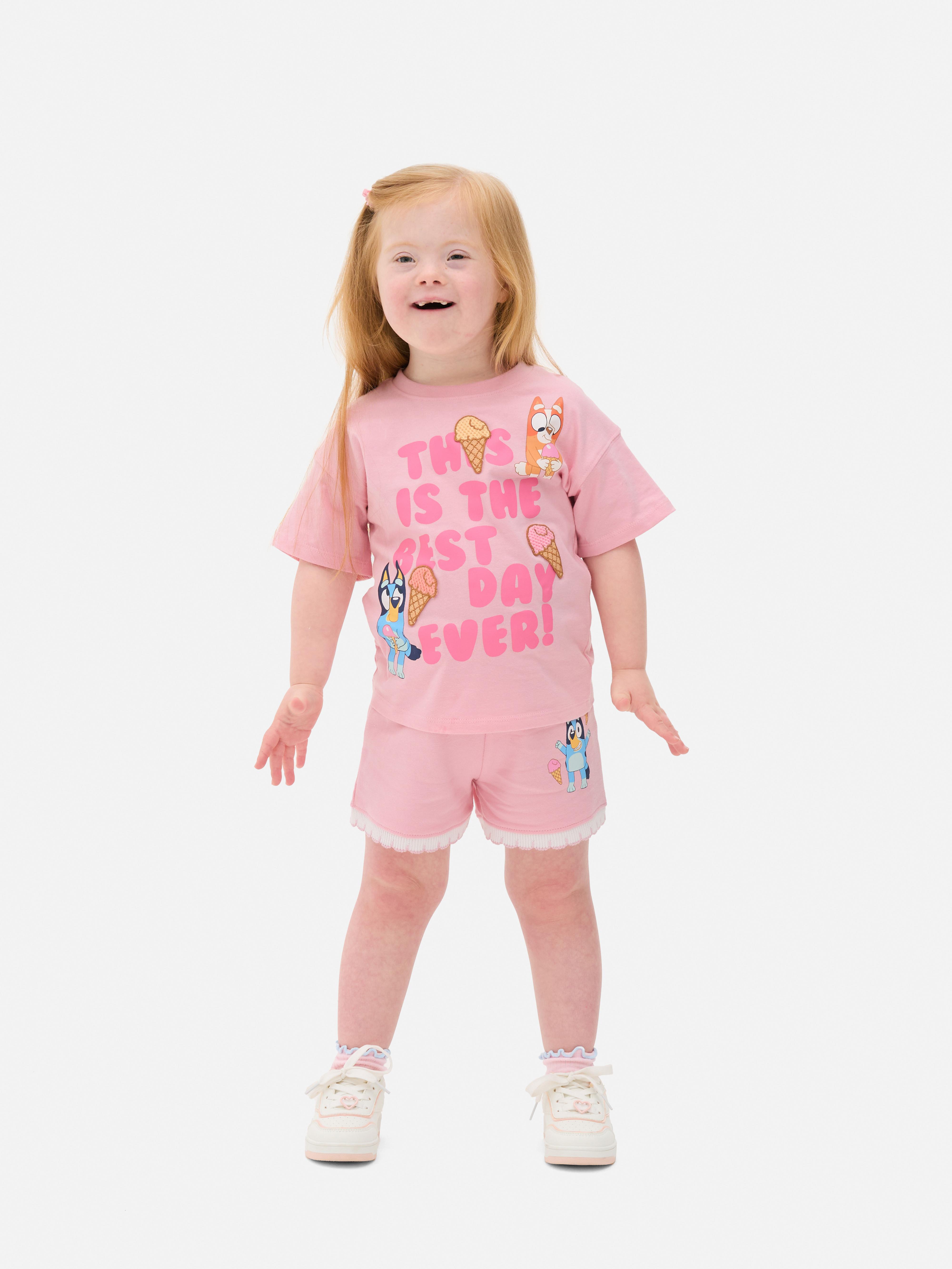 Completo maglietta e pantaloncini Bluey