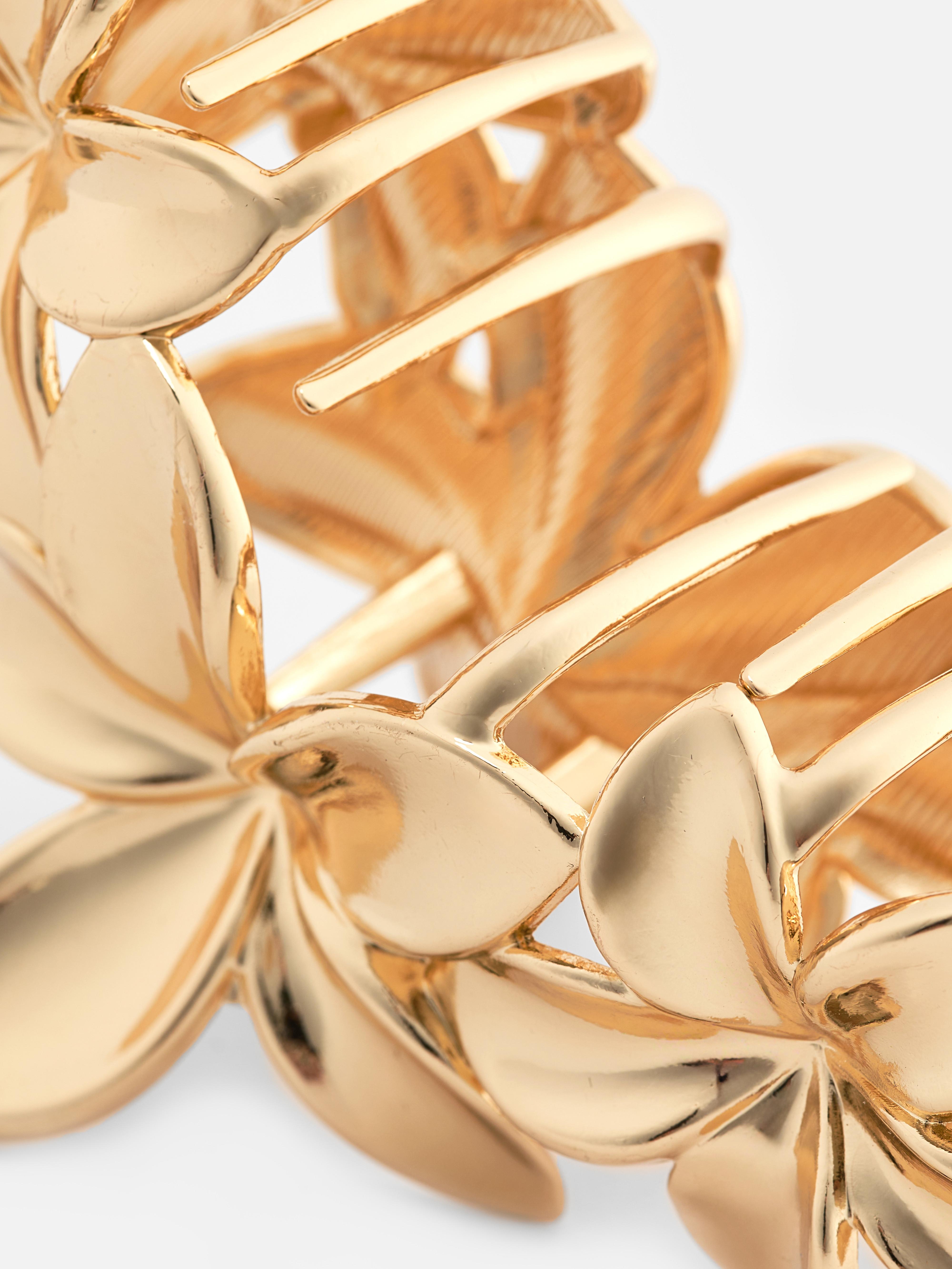 Triple Metal Flower Hair Claw