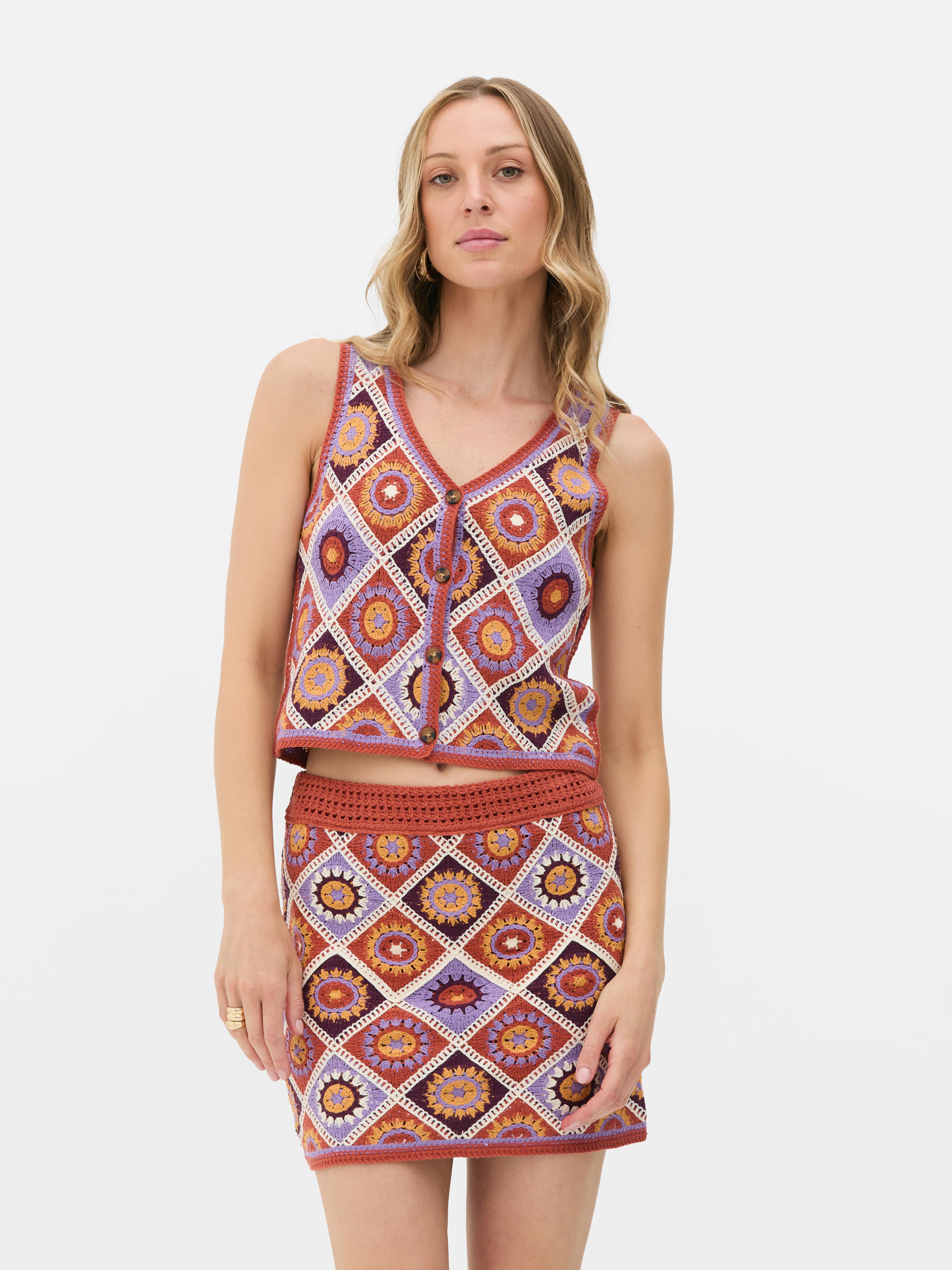 Gilet de costume court en crochet Rita Ora