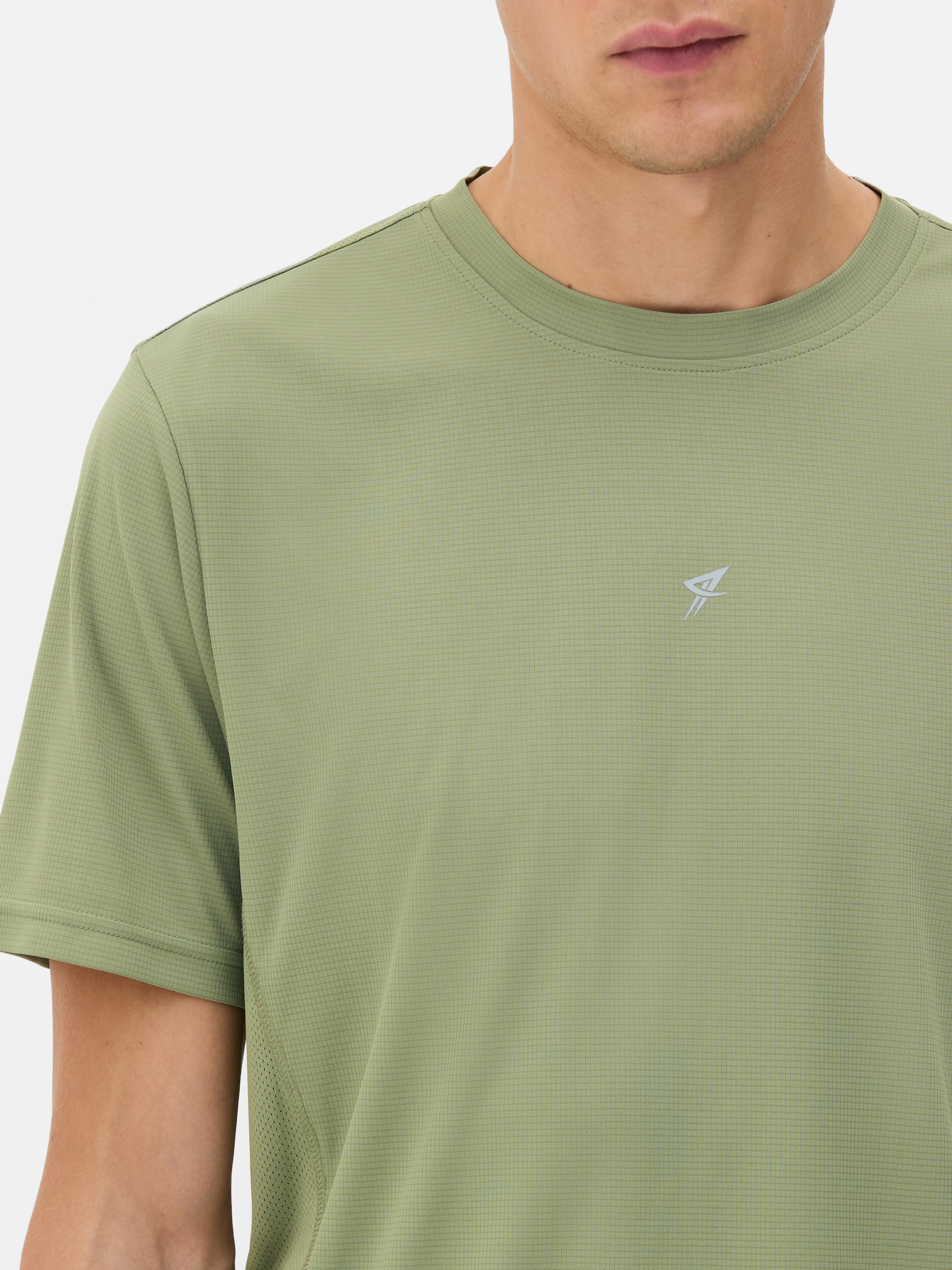 T-shirt desporto essencial
