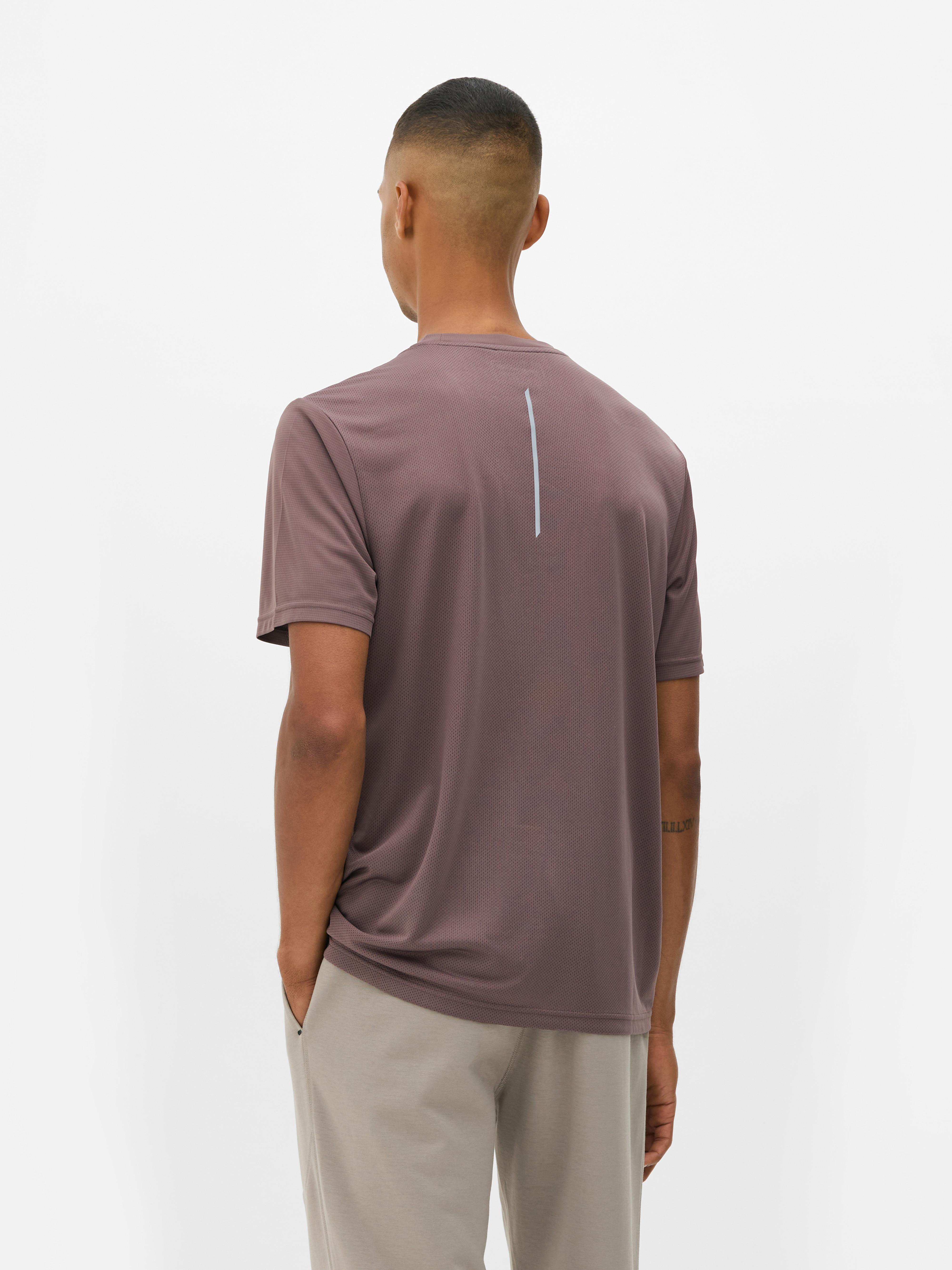 Niezbędny T-shirt treningowy