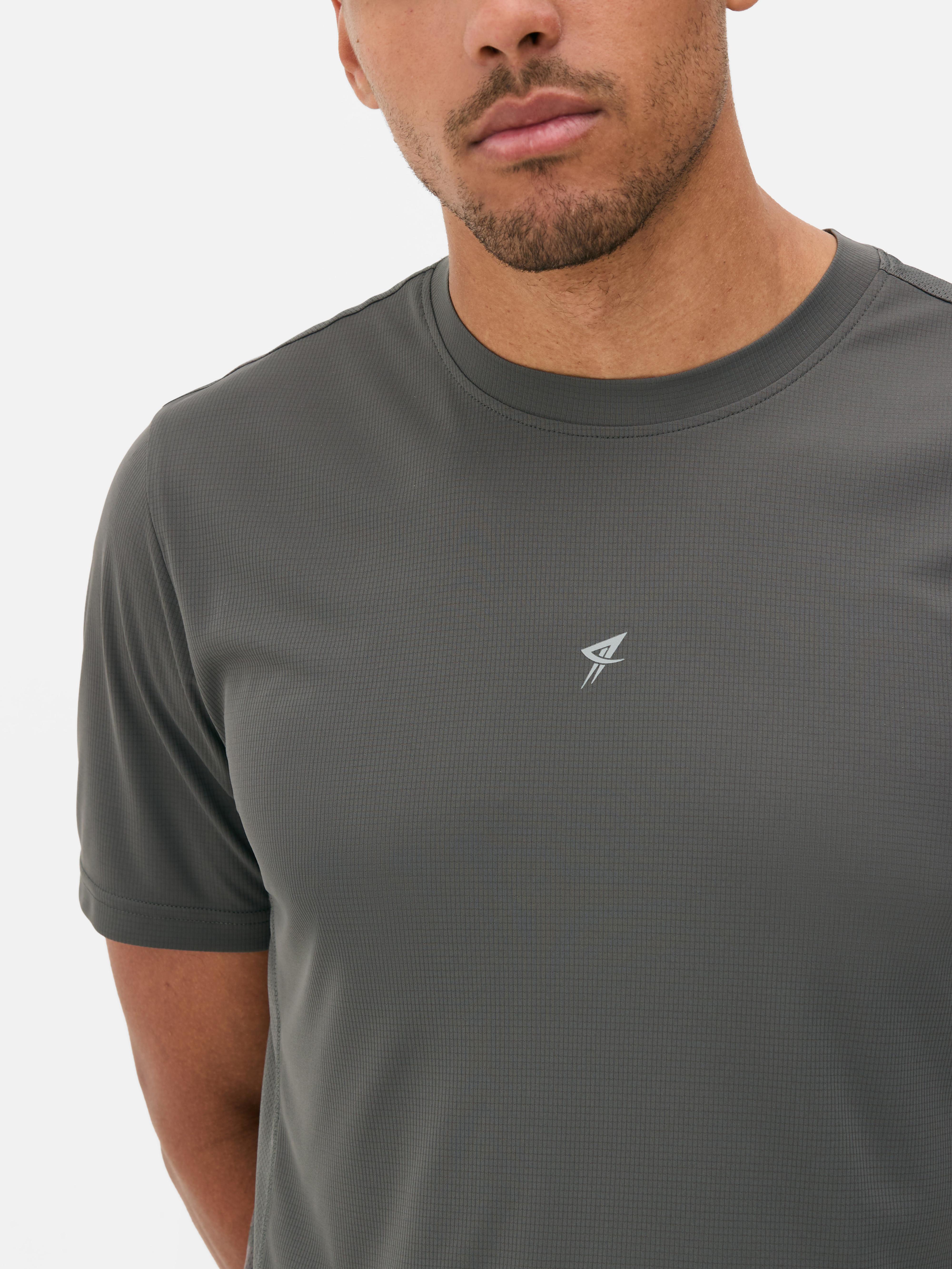 T-shirt desporto essencial