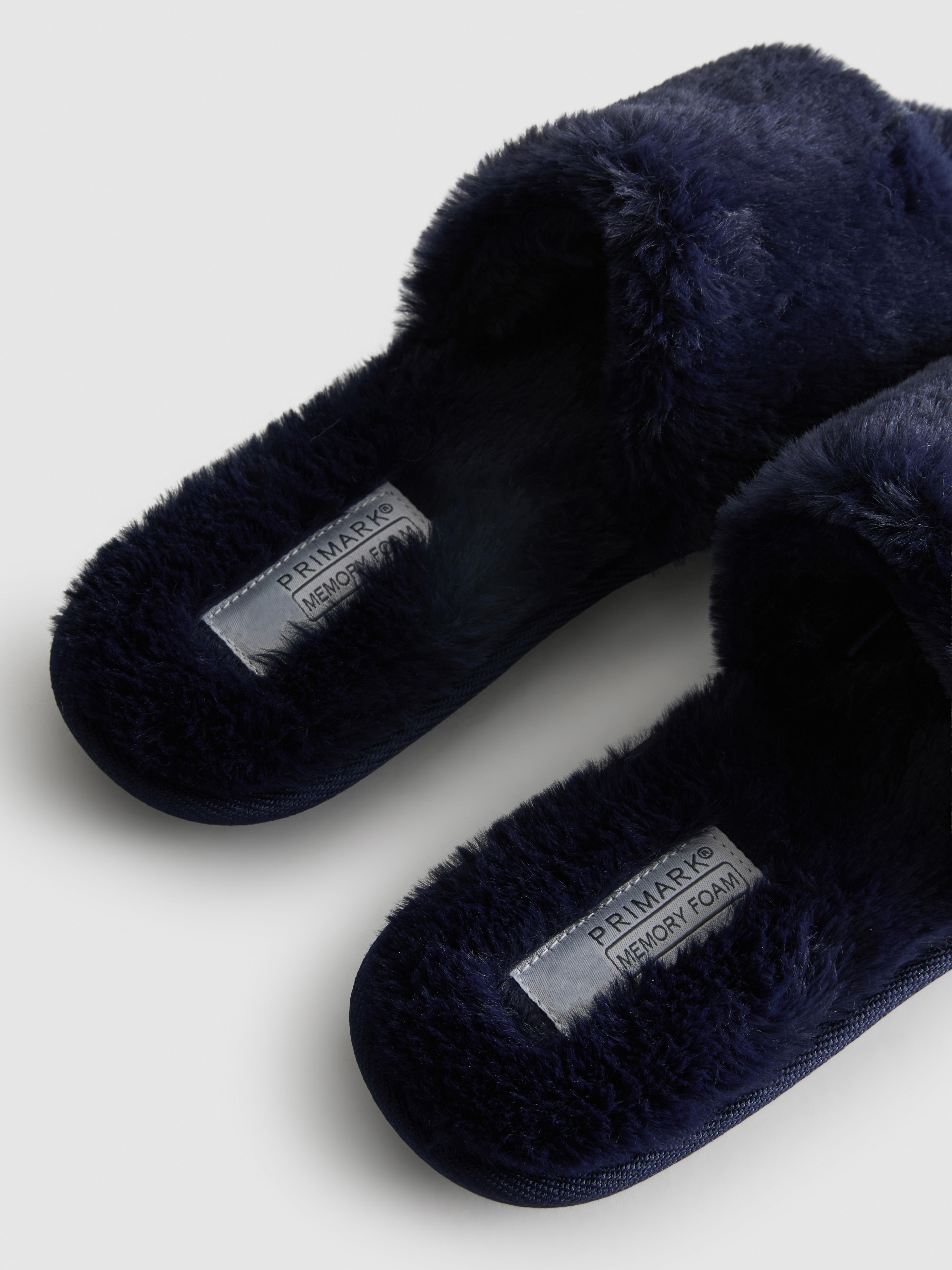 Fluffy Crossband Slippers