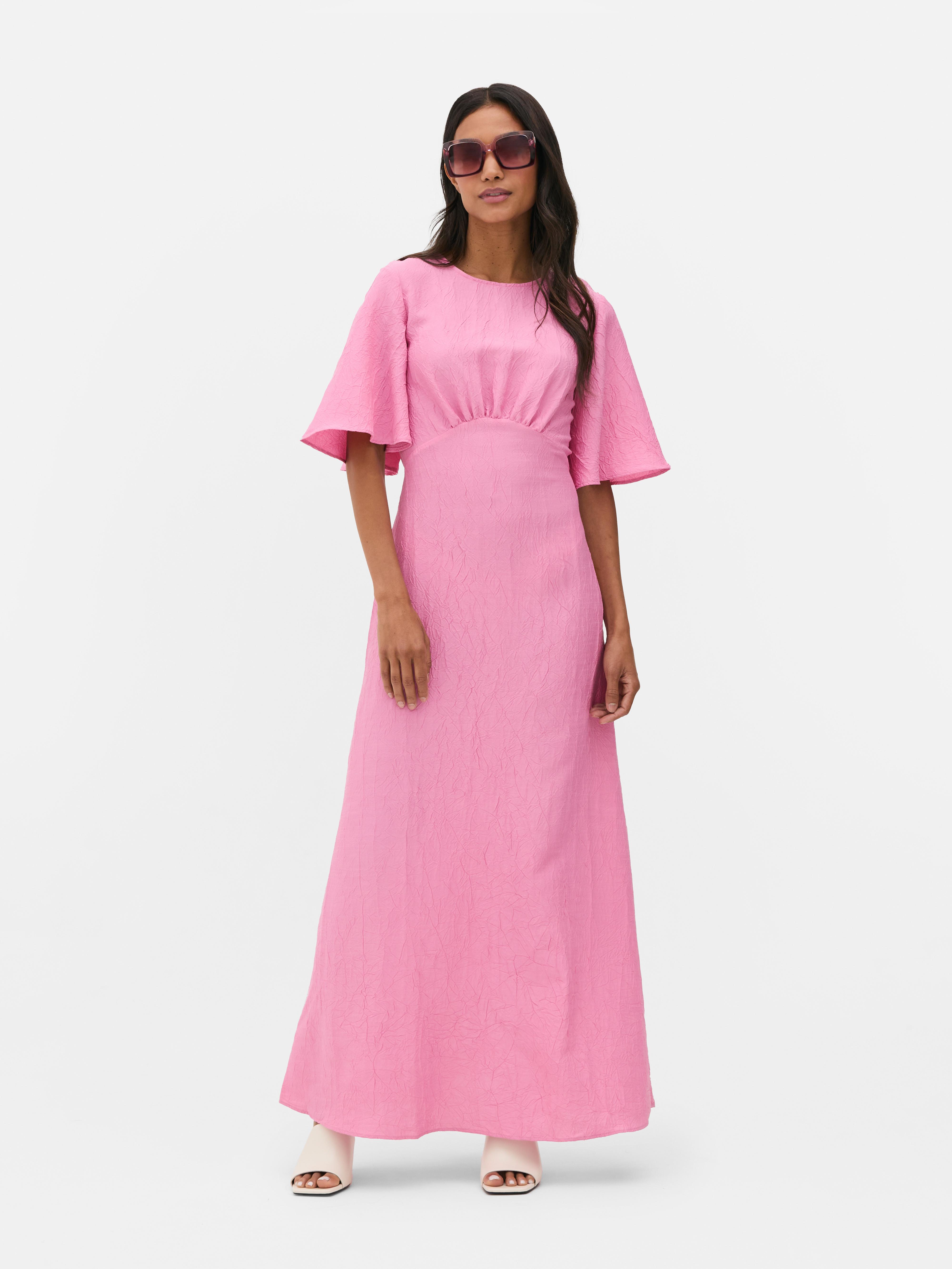Maxikleid mit Engelsärmeln