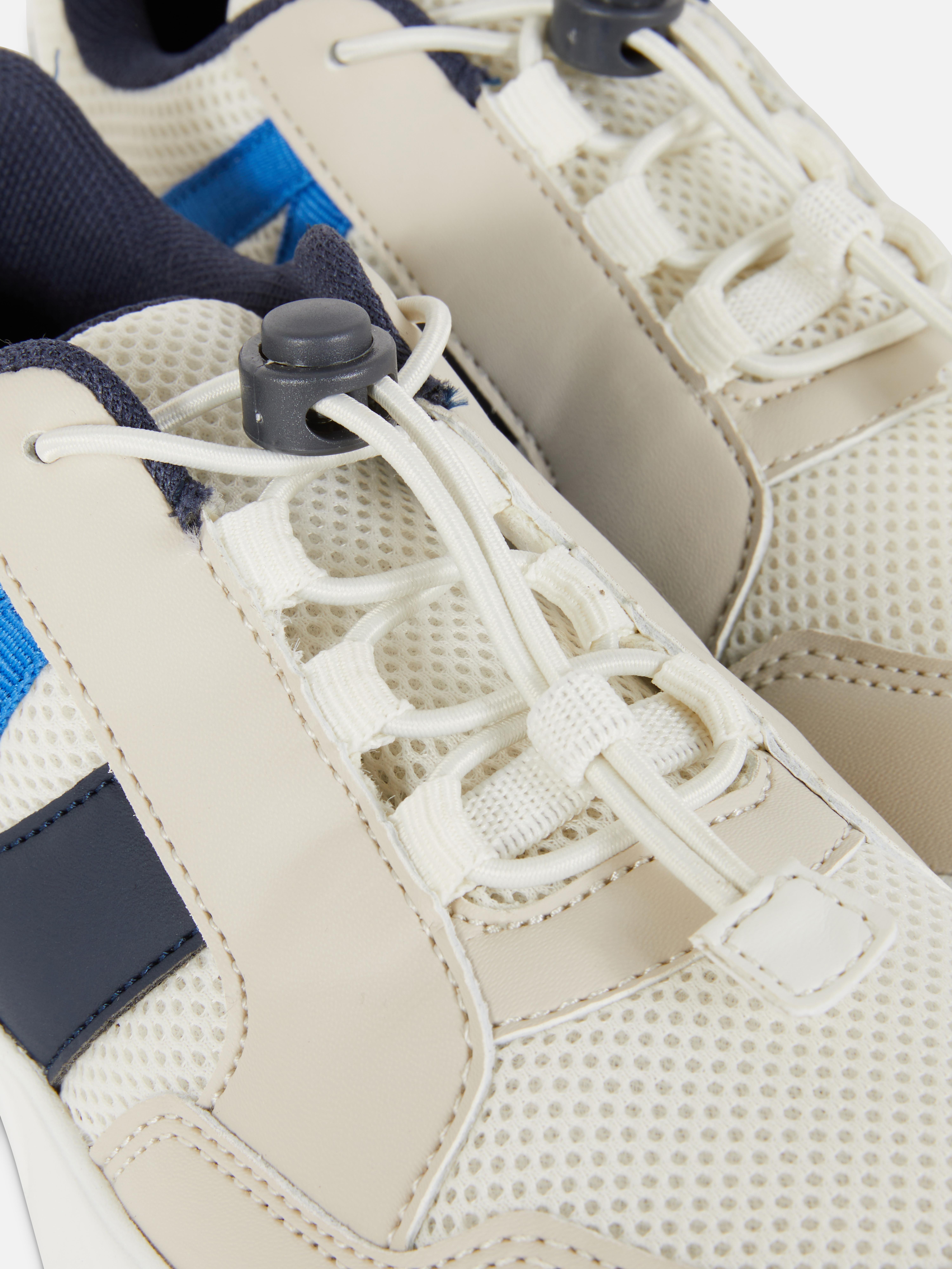 Sportliche Low-Top-Sneaker