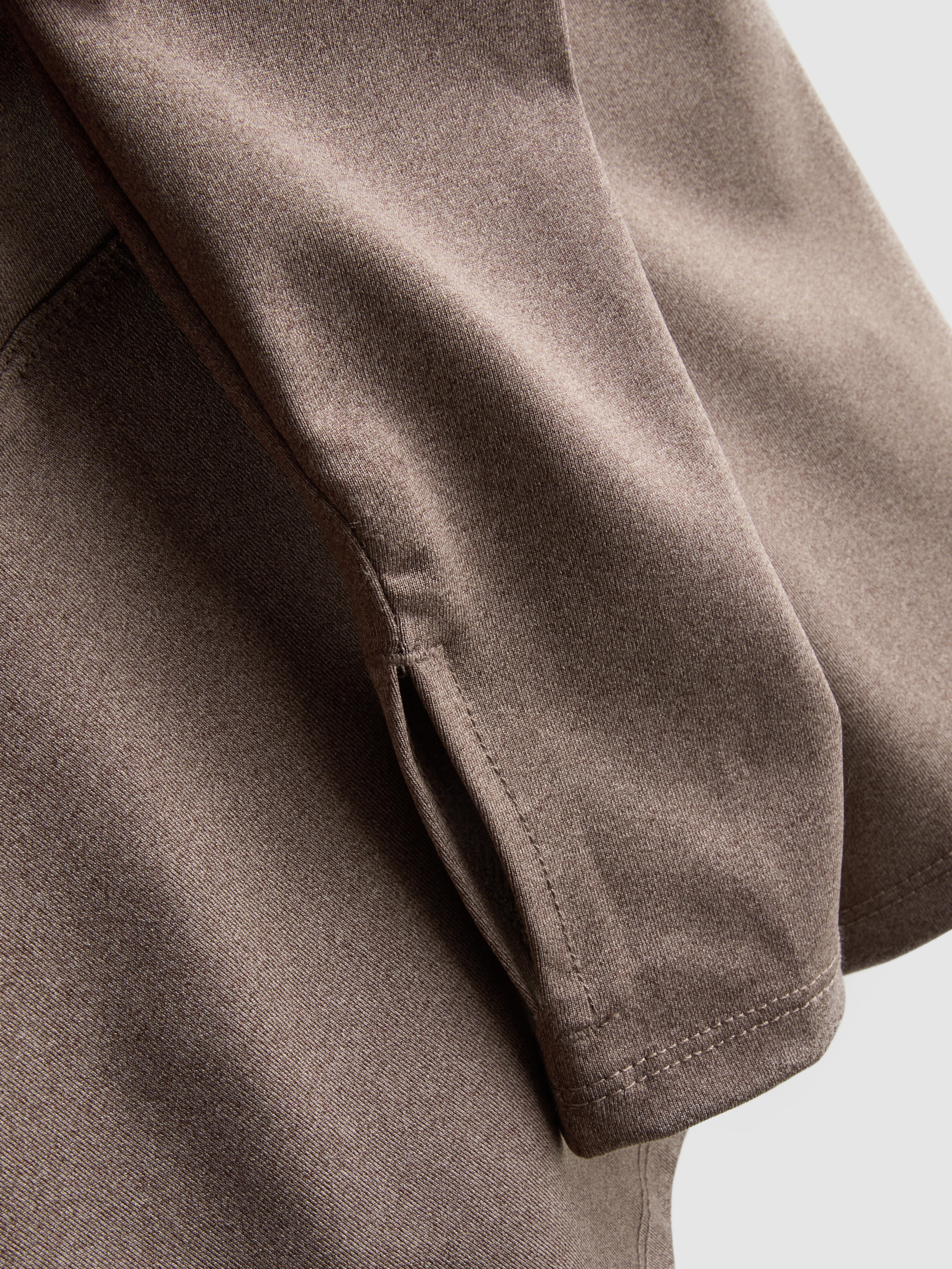 Haut de yoga à col en V