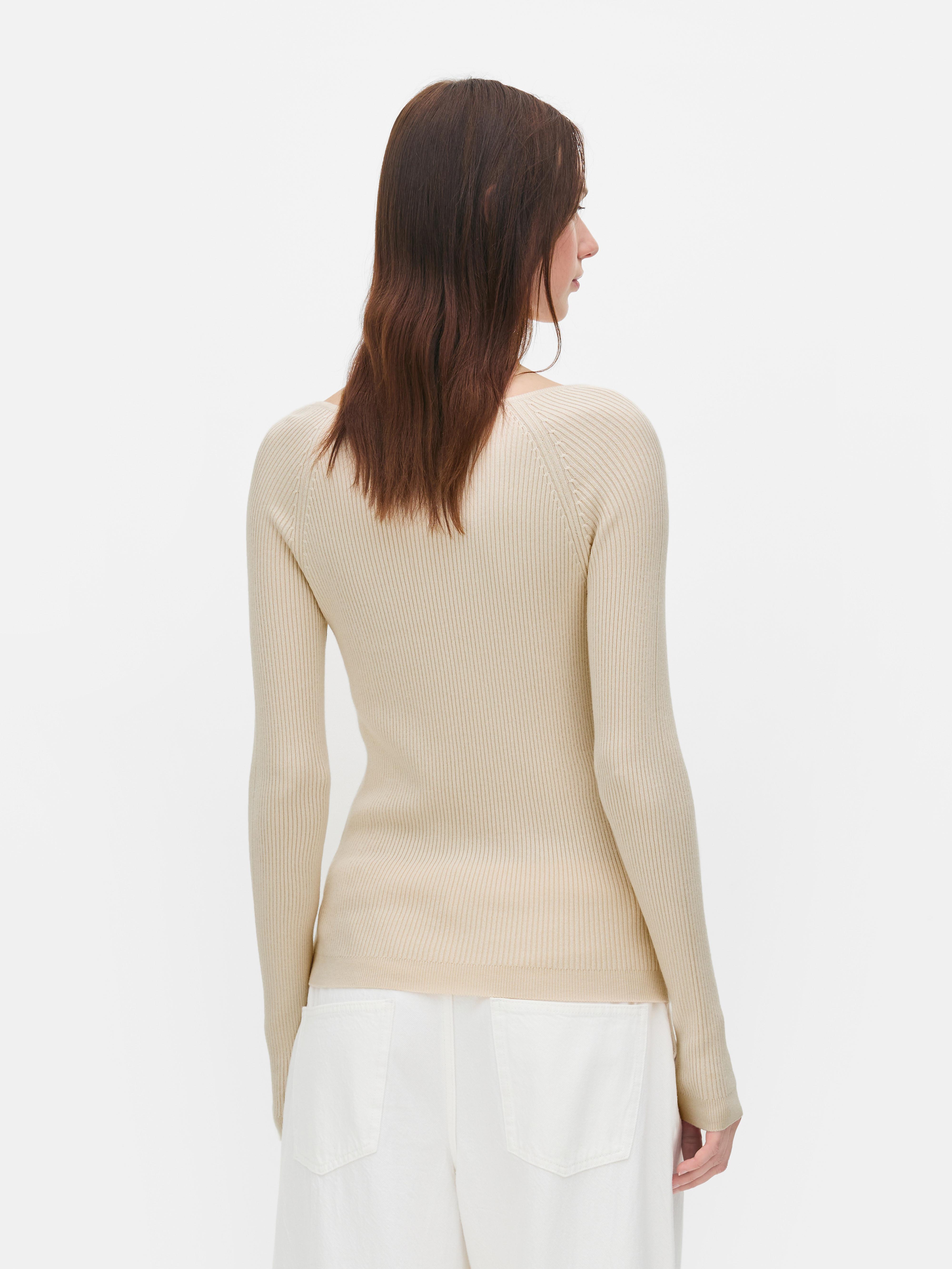 Langärmeliger, gerippter Pullover