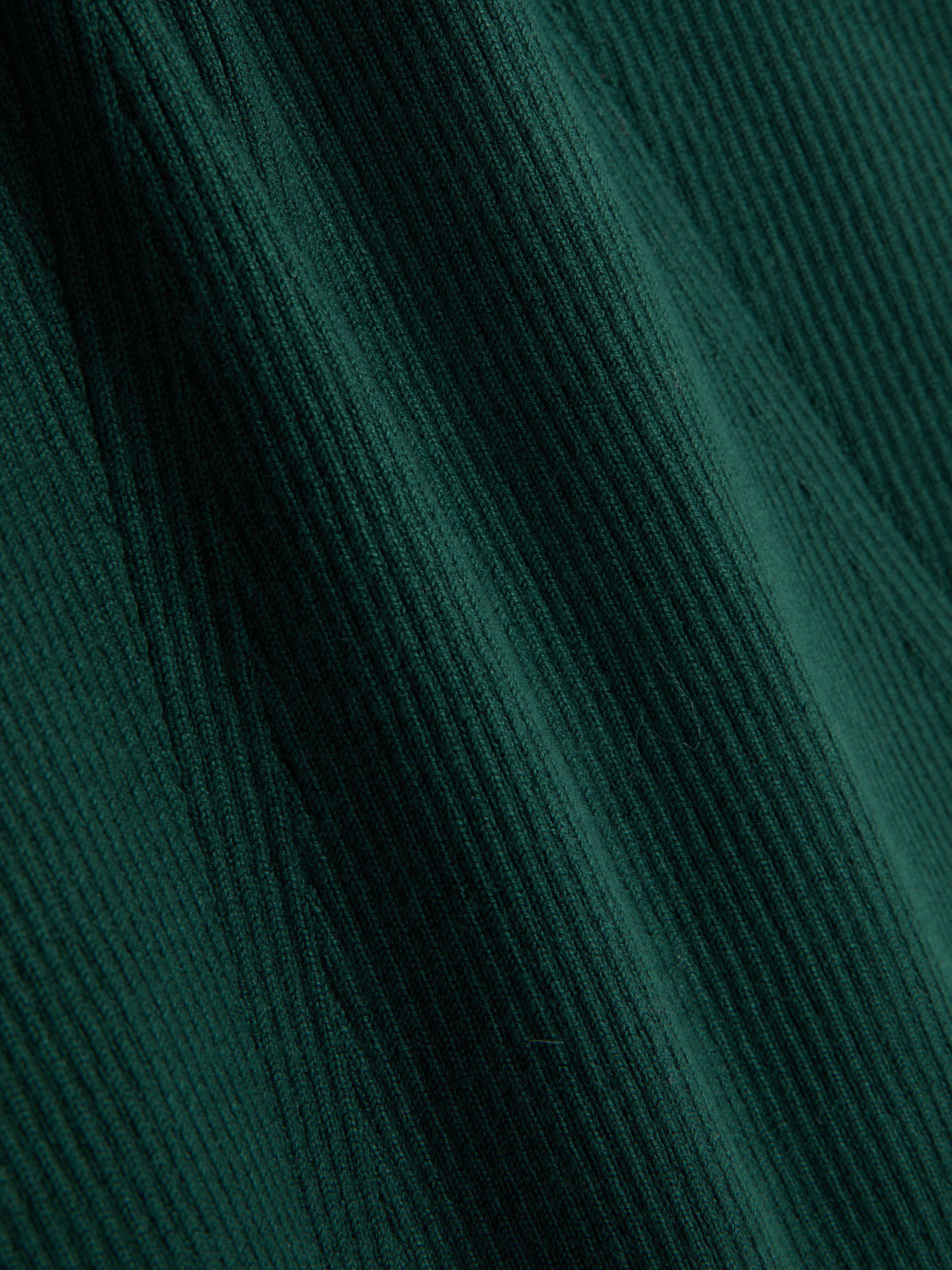 Long Sleeve Ribbed Sweater