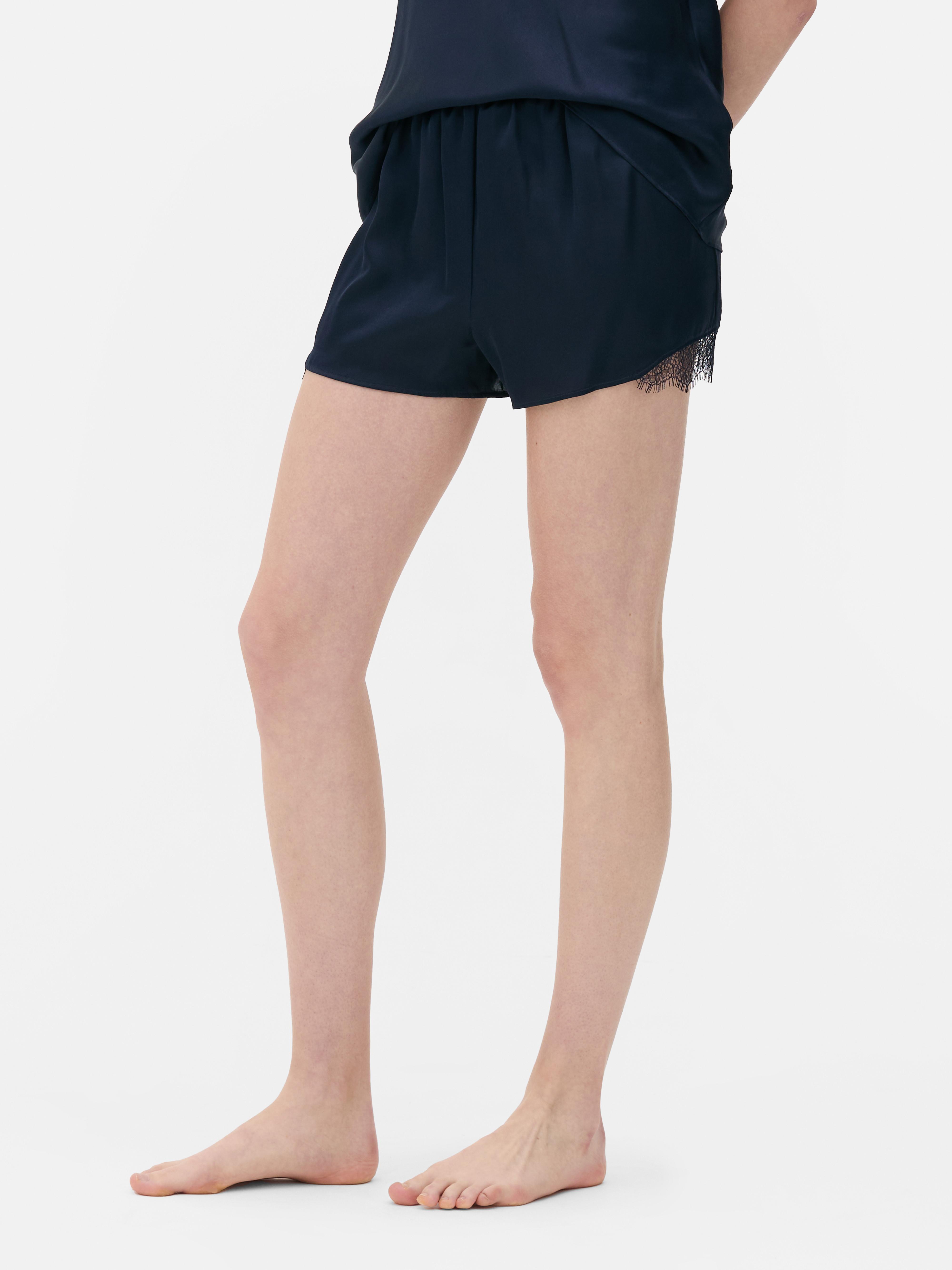 Pantaloncini con bordo in pizzo The Edit
