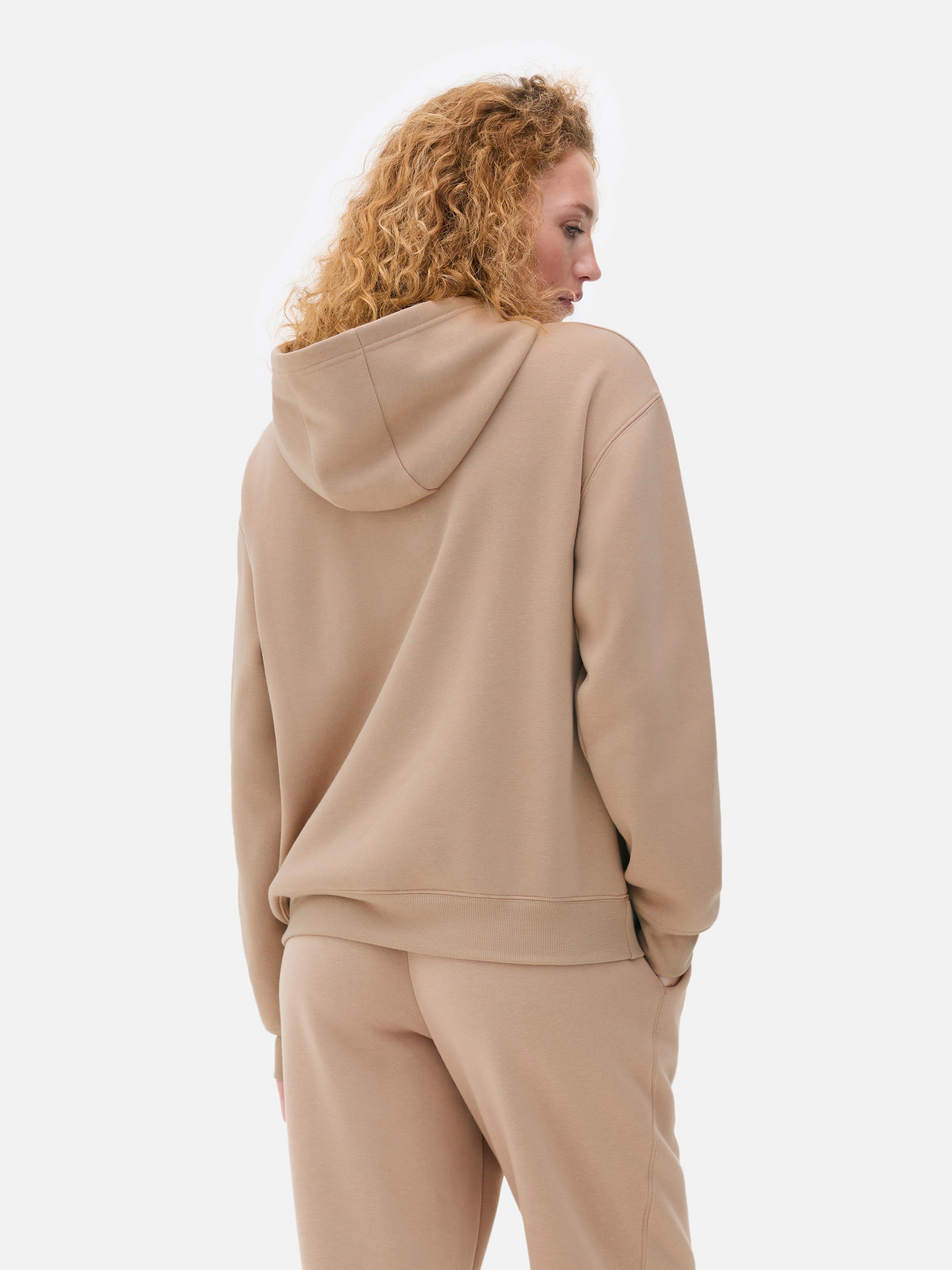 Sudadera con capucha gráfica estampada