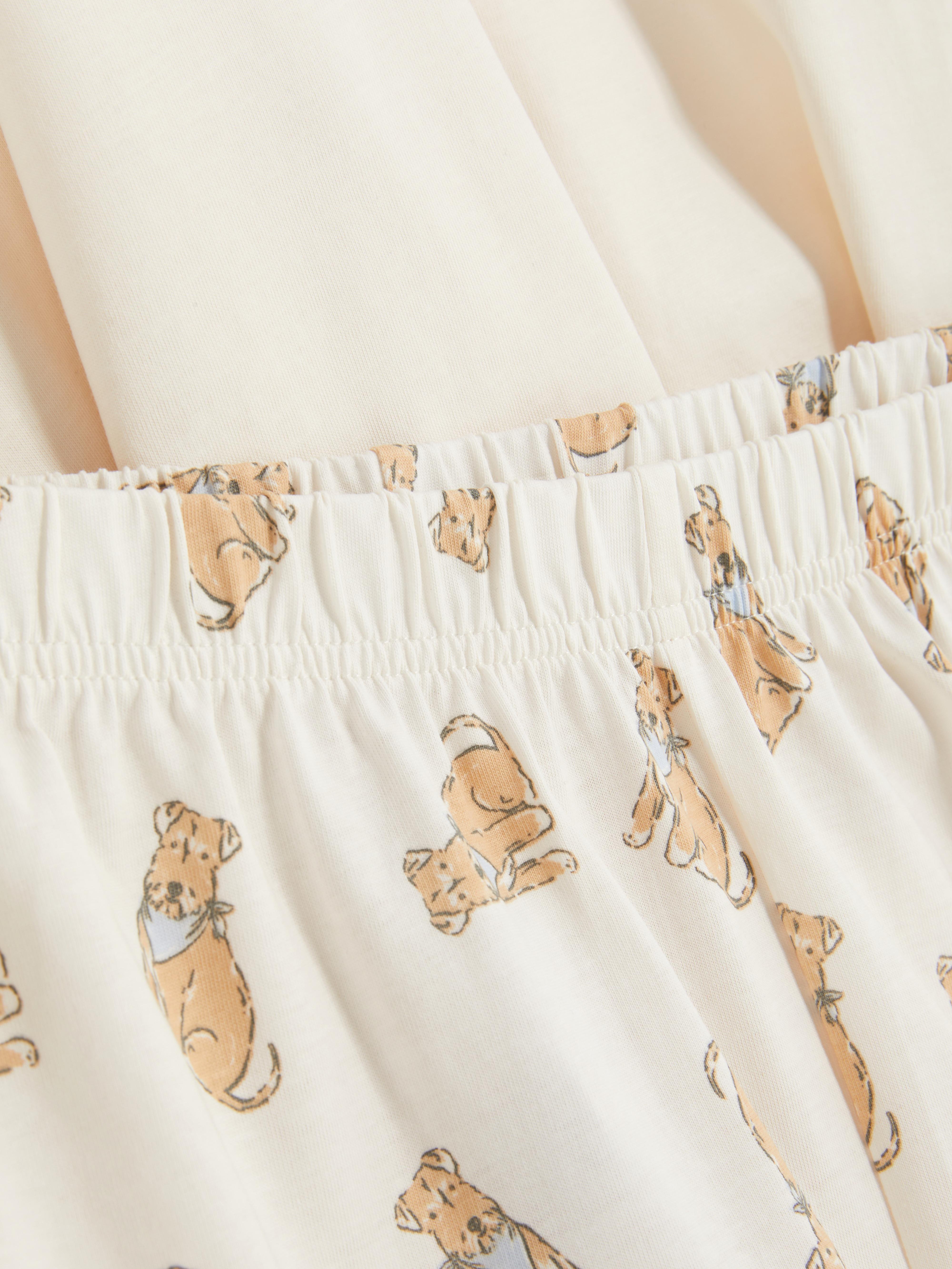Pijama con pantalones estampados