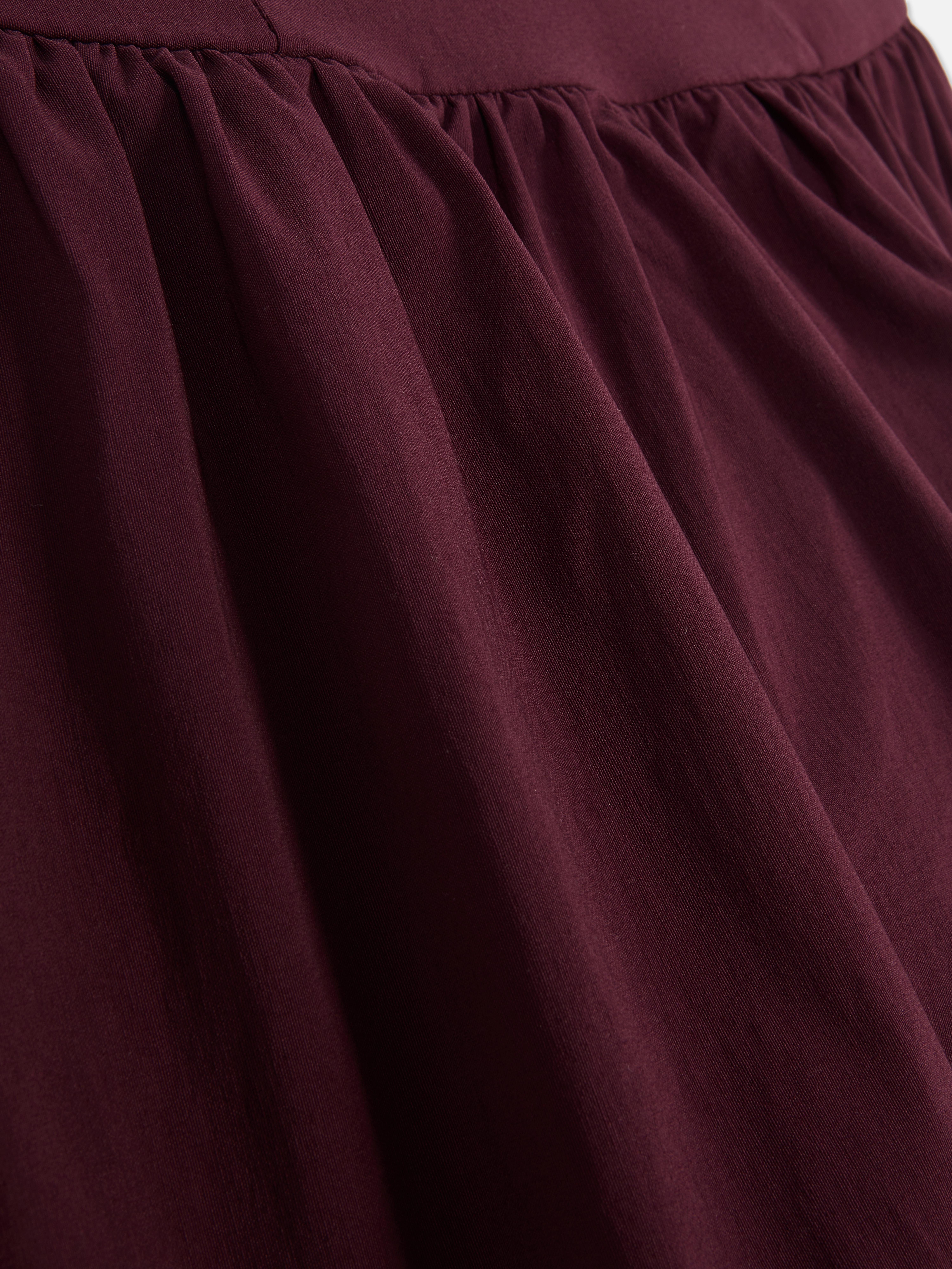 Robe sans manches à ourlet boule