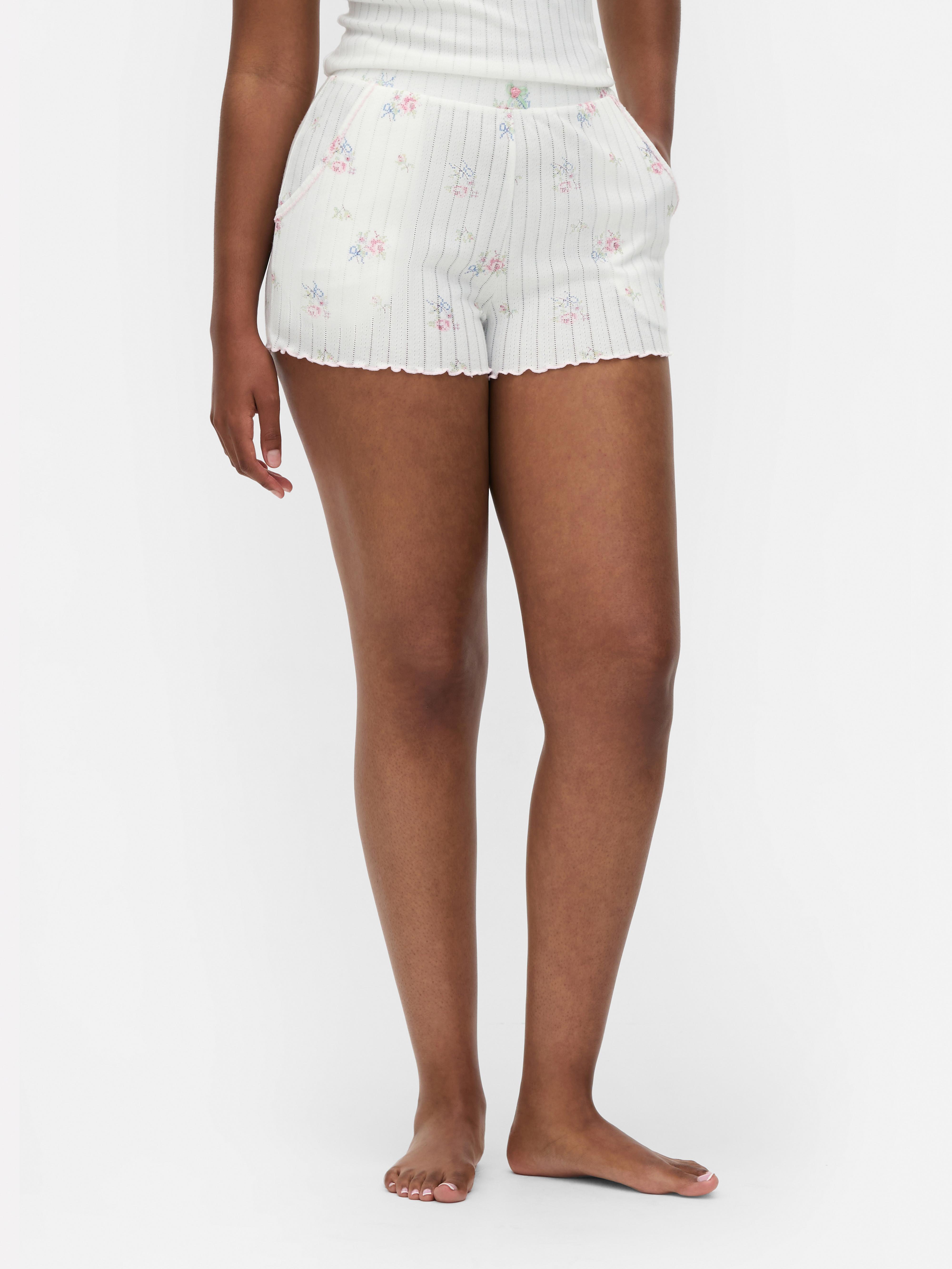 Pantaloncini del pigiama floreali traforati