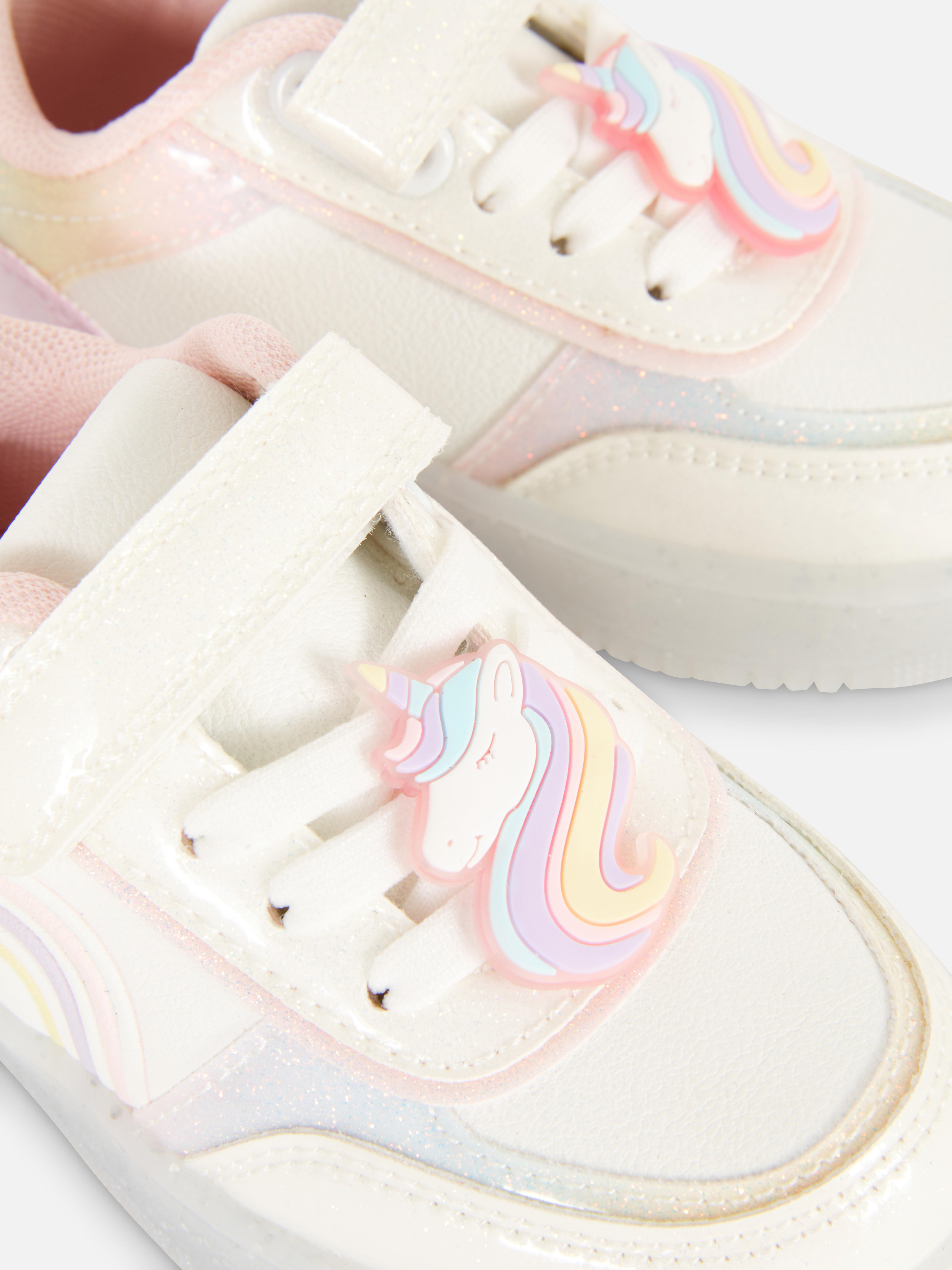 Einhorn-Sneaker mit leuchtender Sohle
