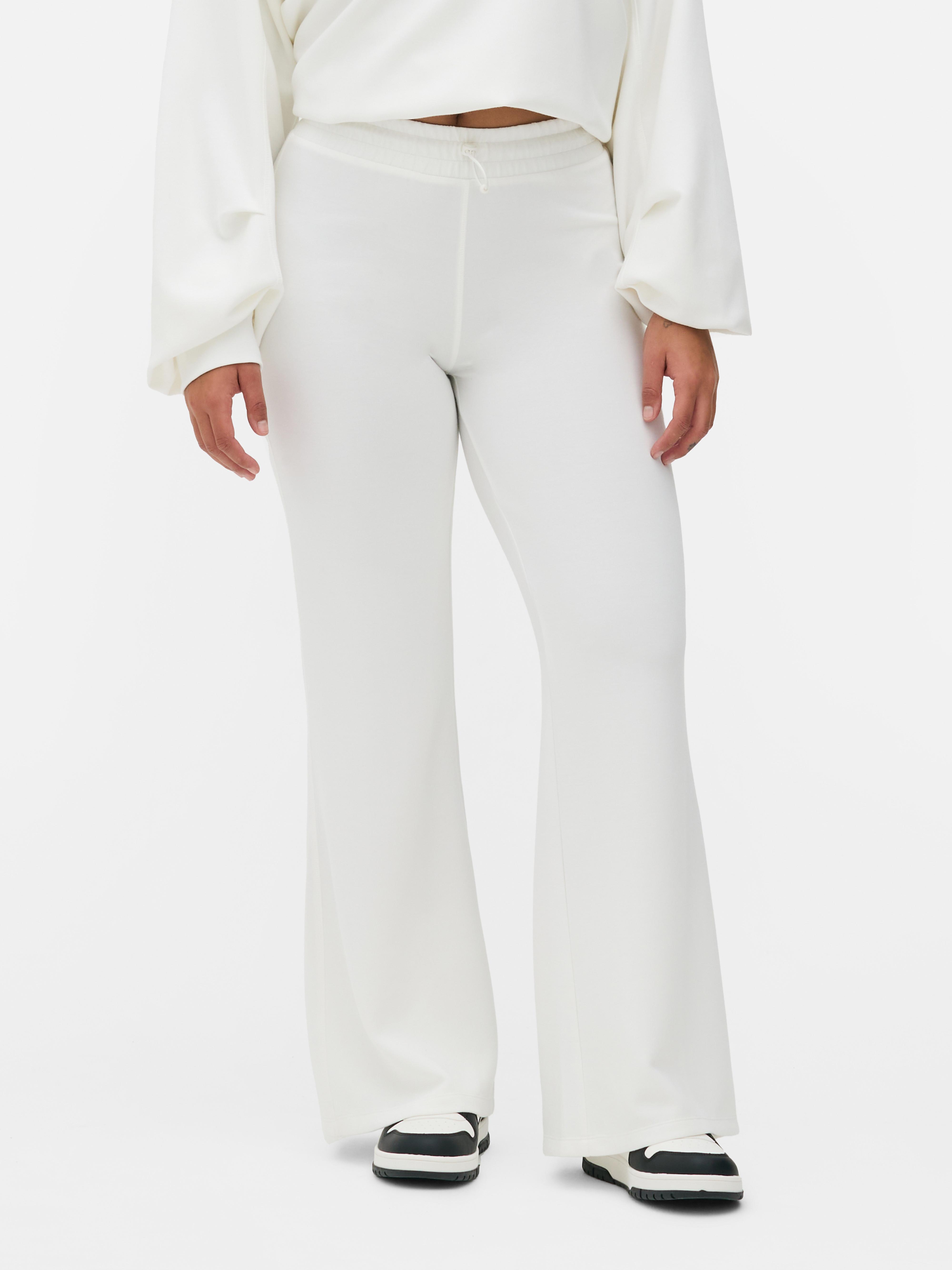 Pantalones de modal acampanados