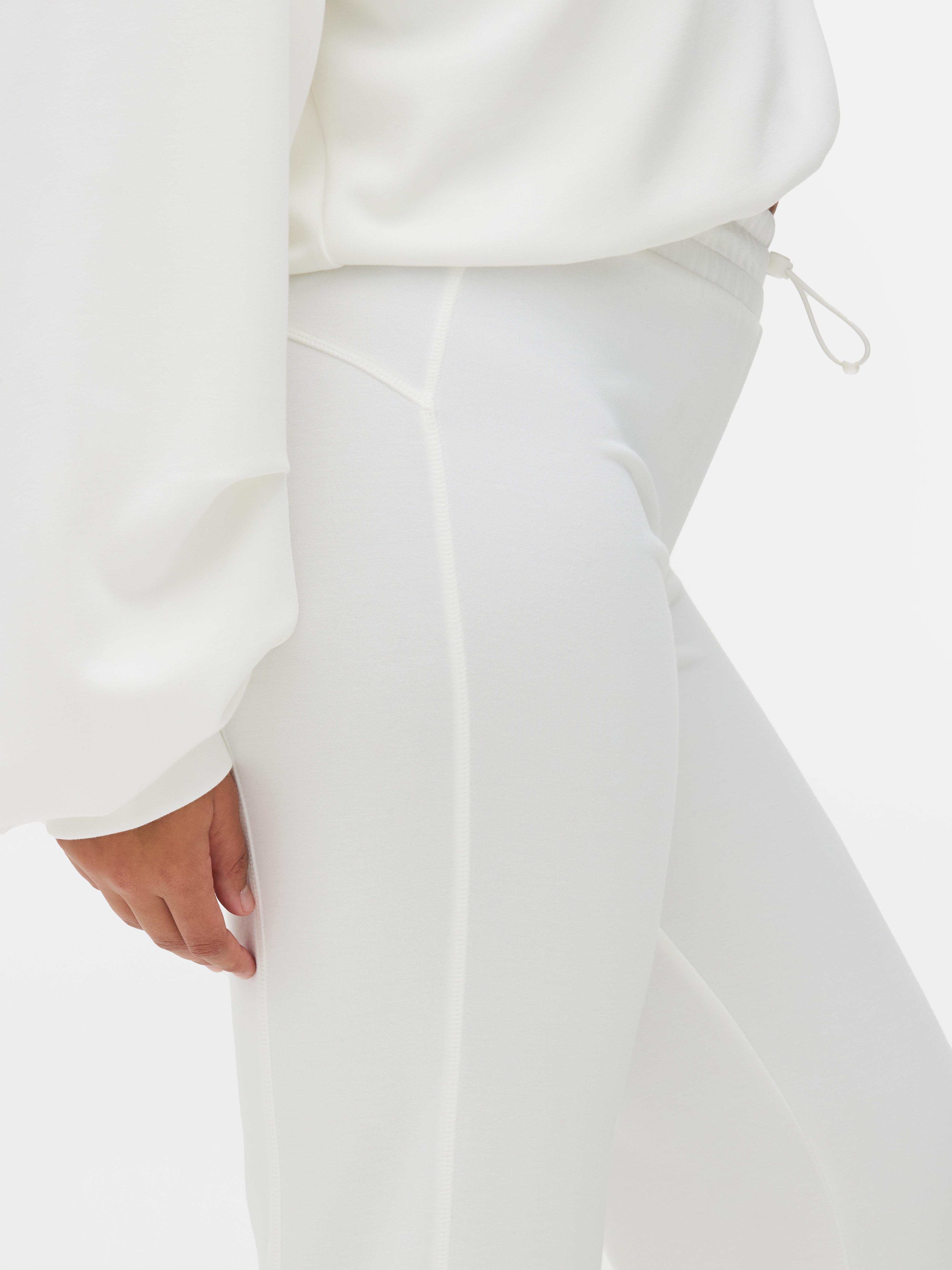 Pantalones de modal acampanados