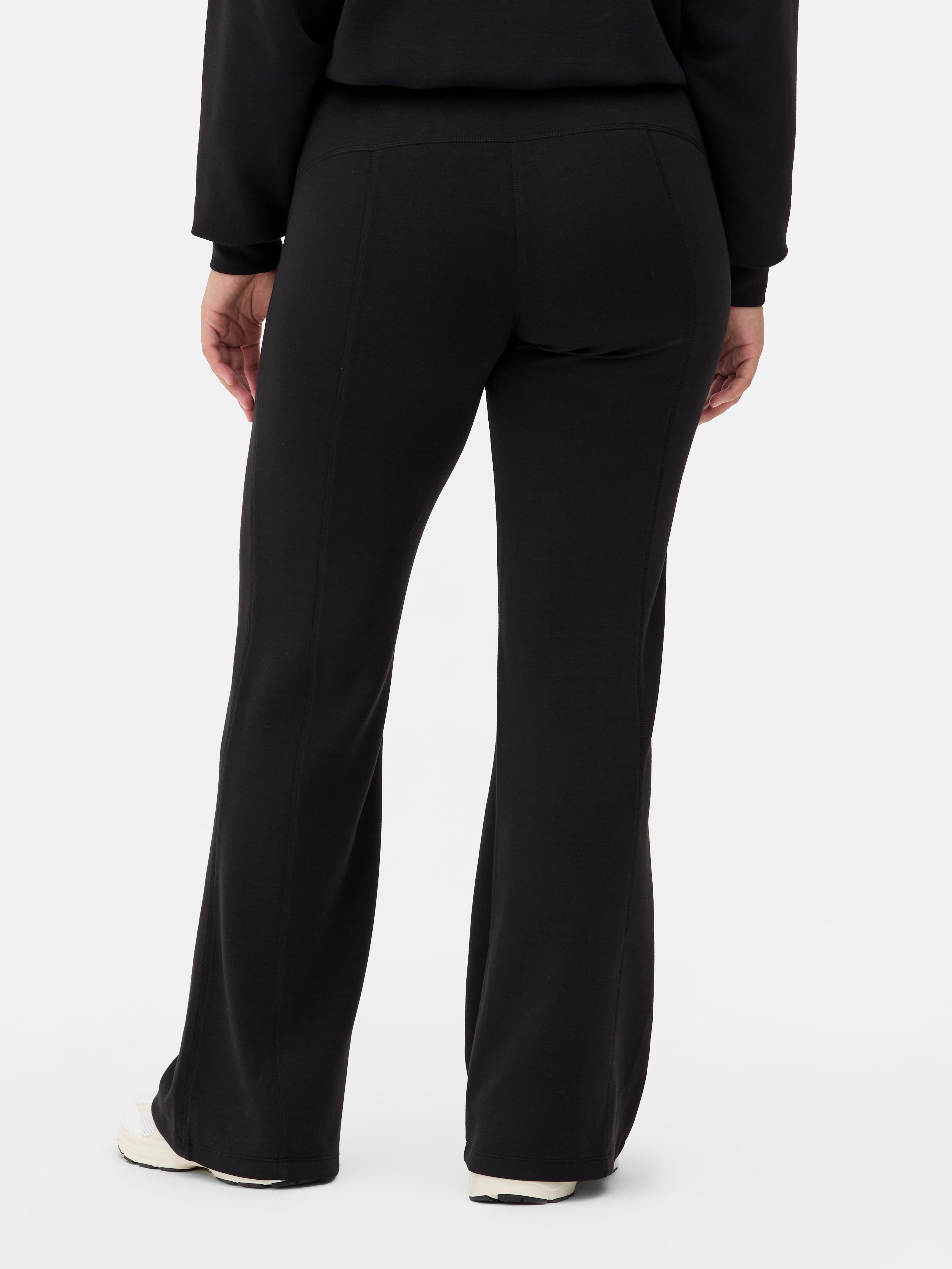 Pantalones de modal acampanados