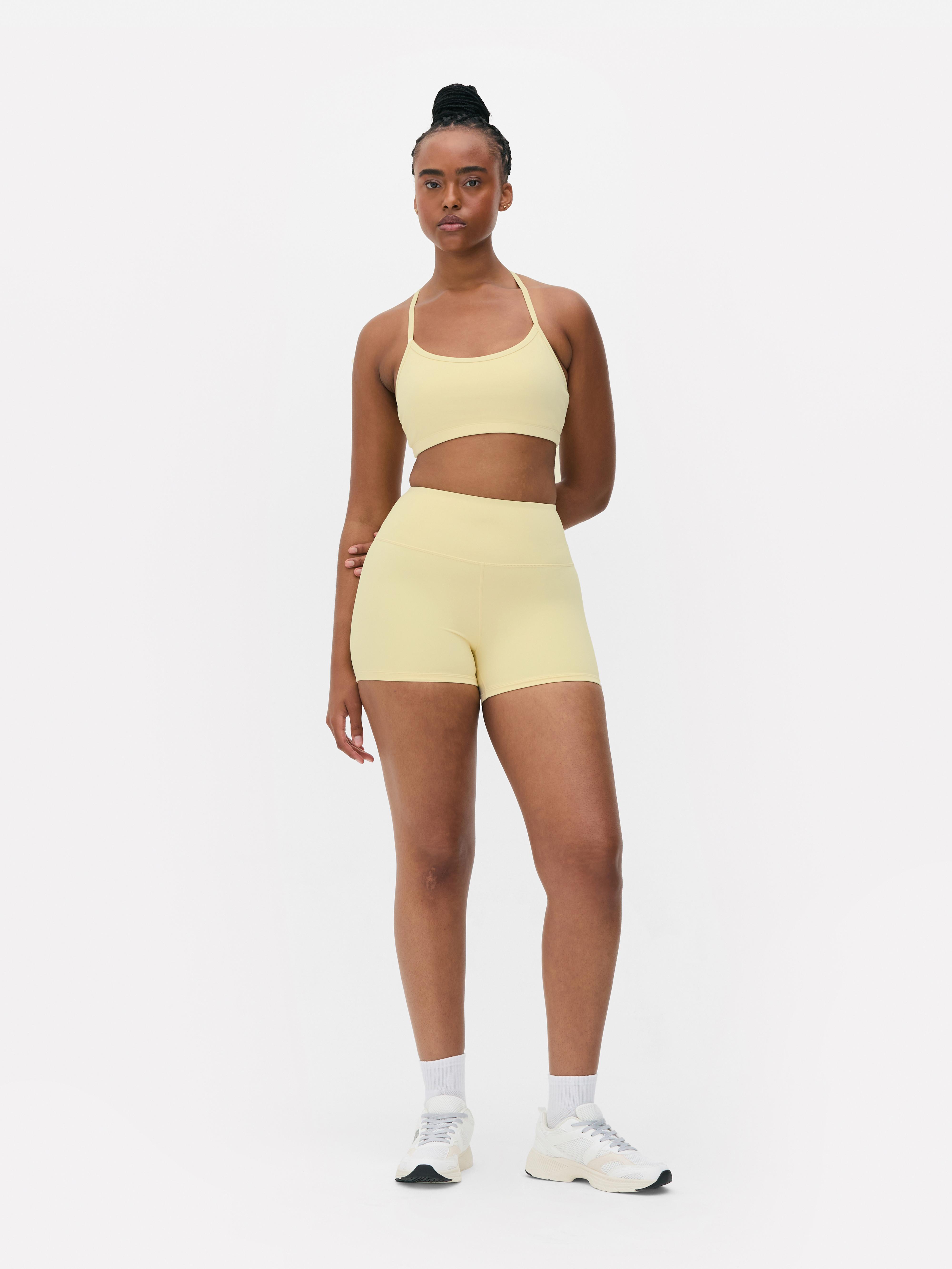 Butterweiche Micro-Trainingsshorts