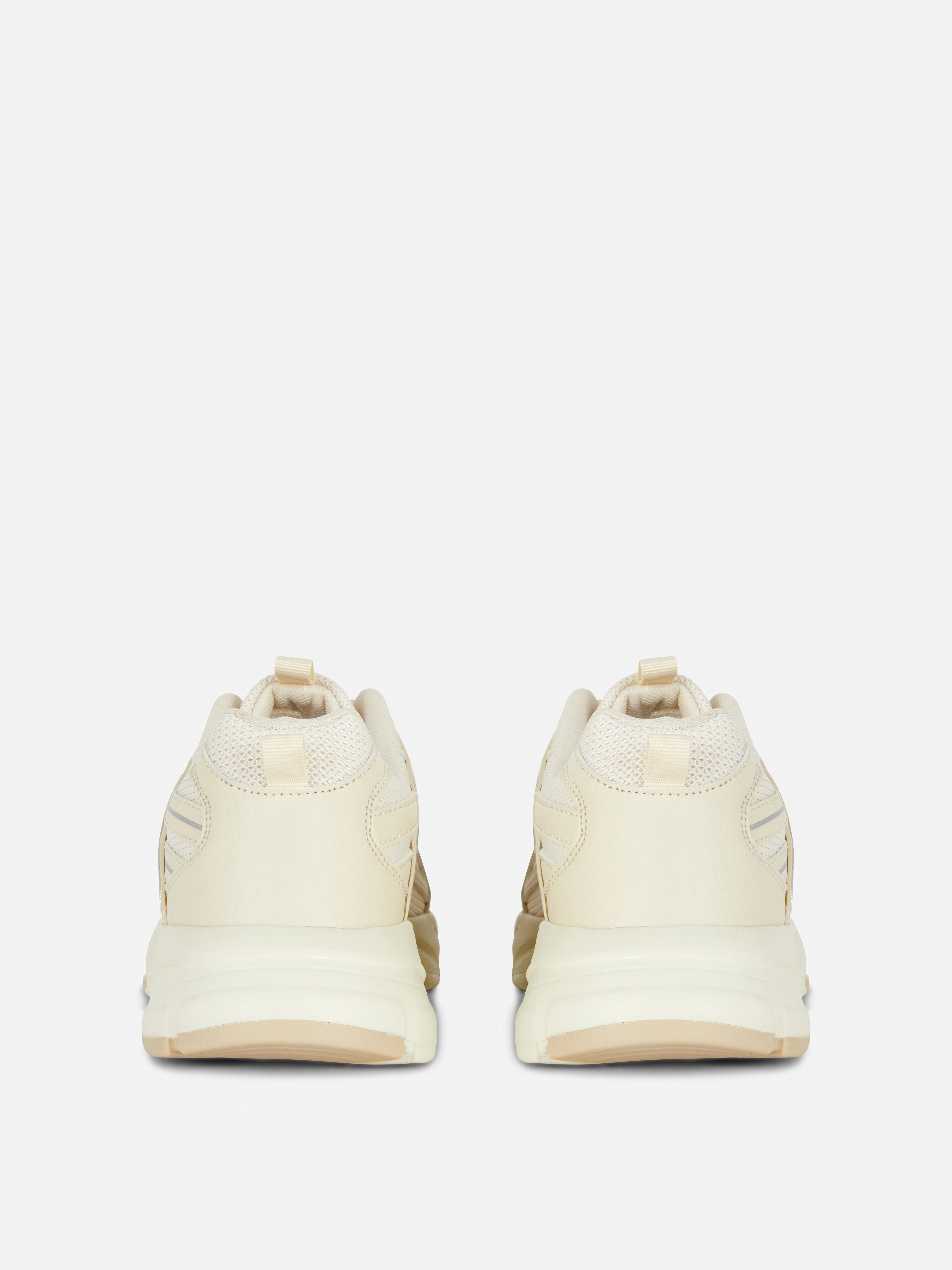 ちぃページ♡⃜ Girls Beige Toggle Chunky Sneakers | Primark