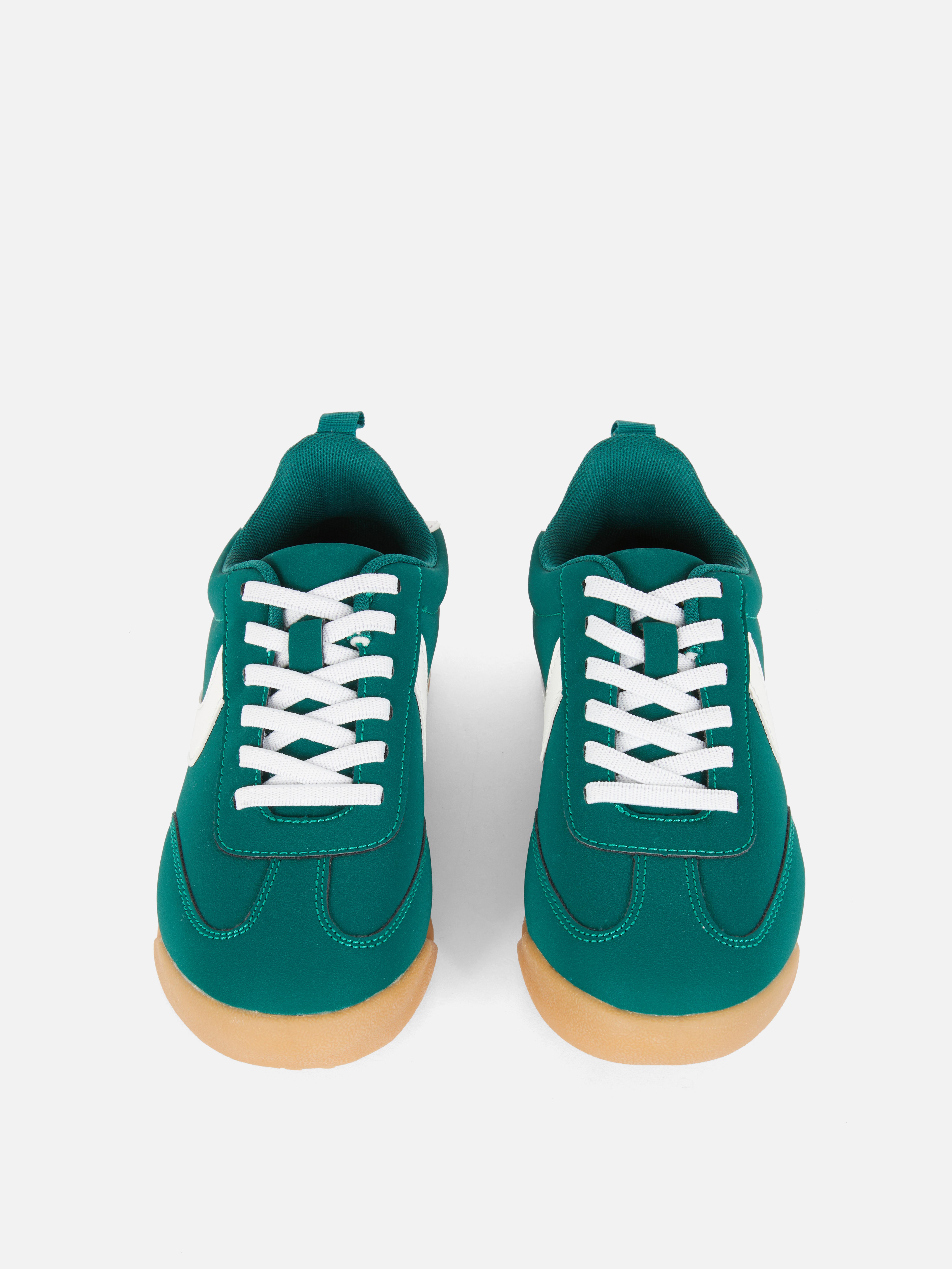 Low-Top-Sneaker mit Gummisohle