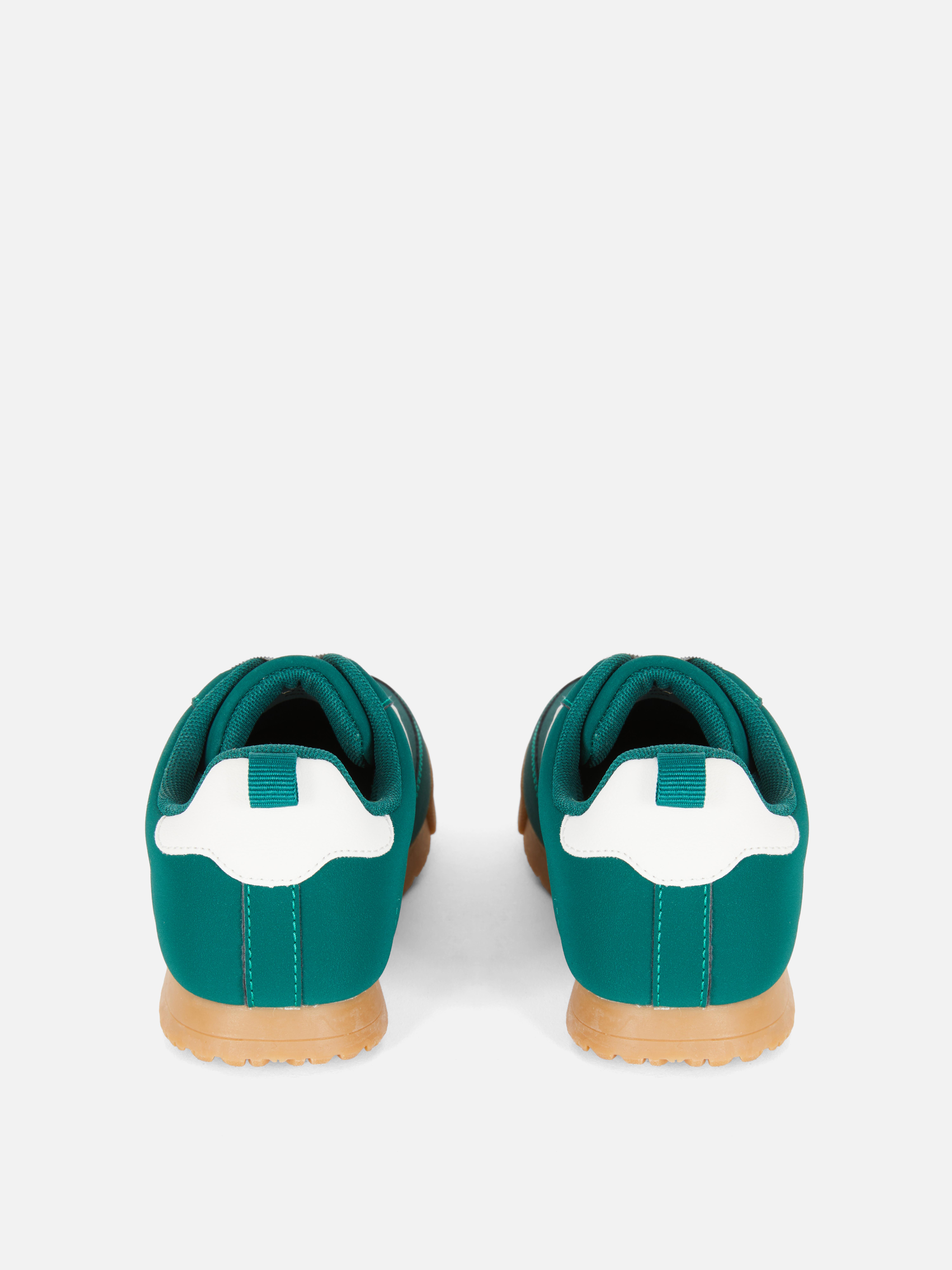 Low-Top-Sneaker mit Gummisohle