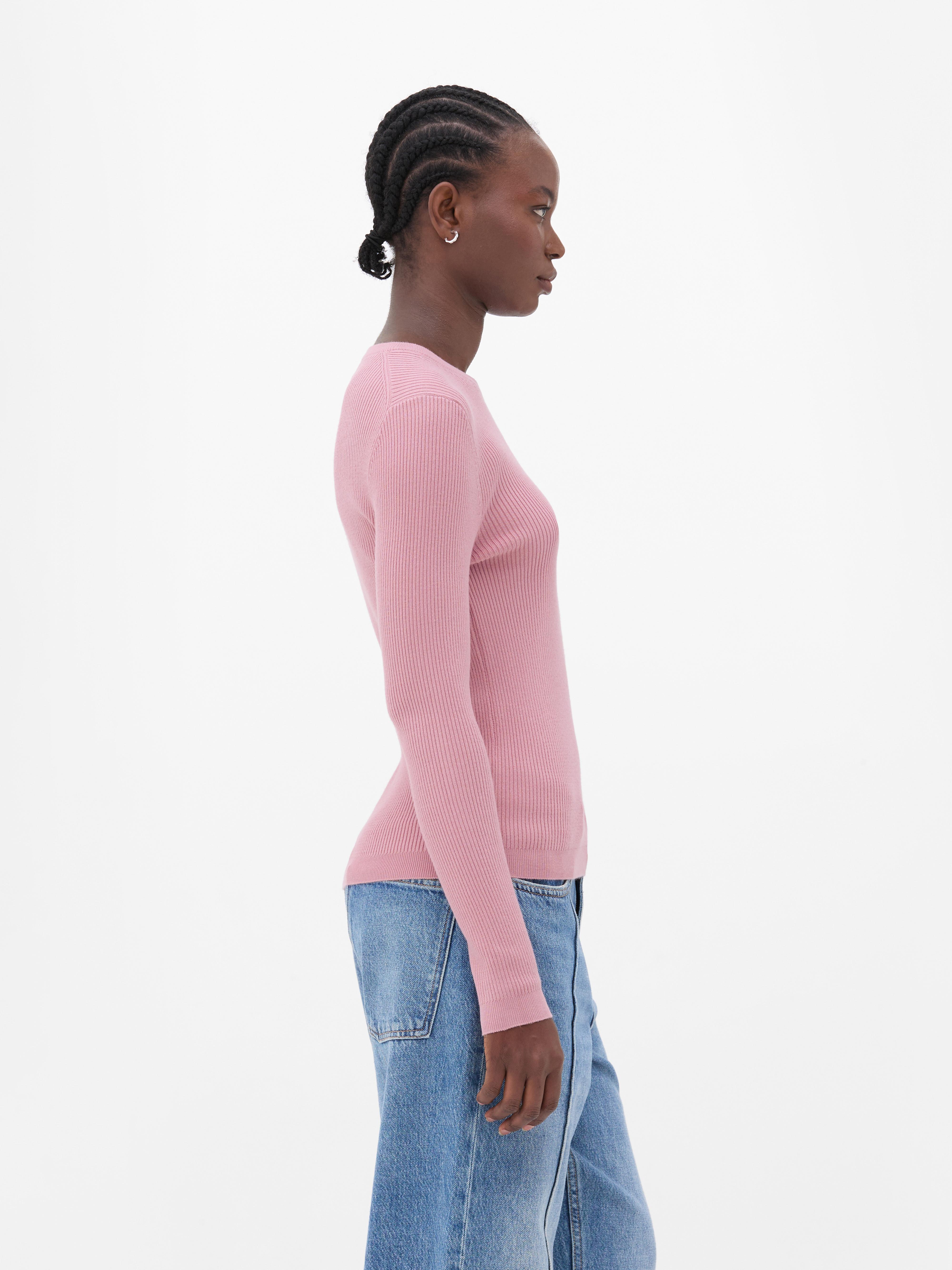 Gerippter Pullover mit Rundhalsausschnitt