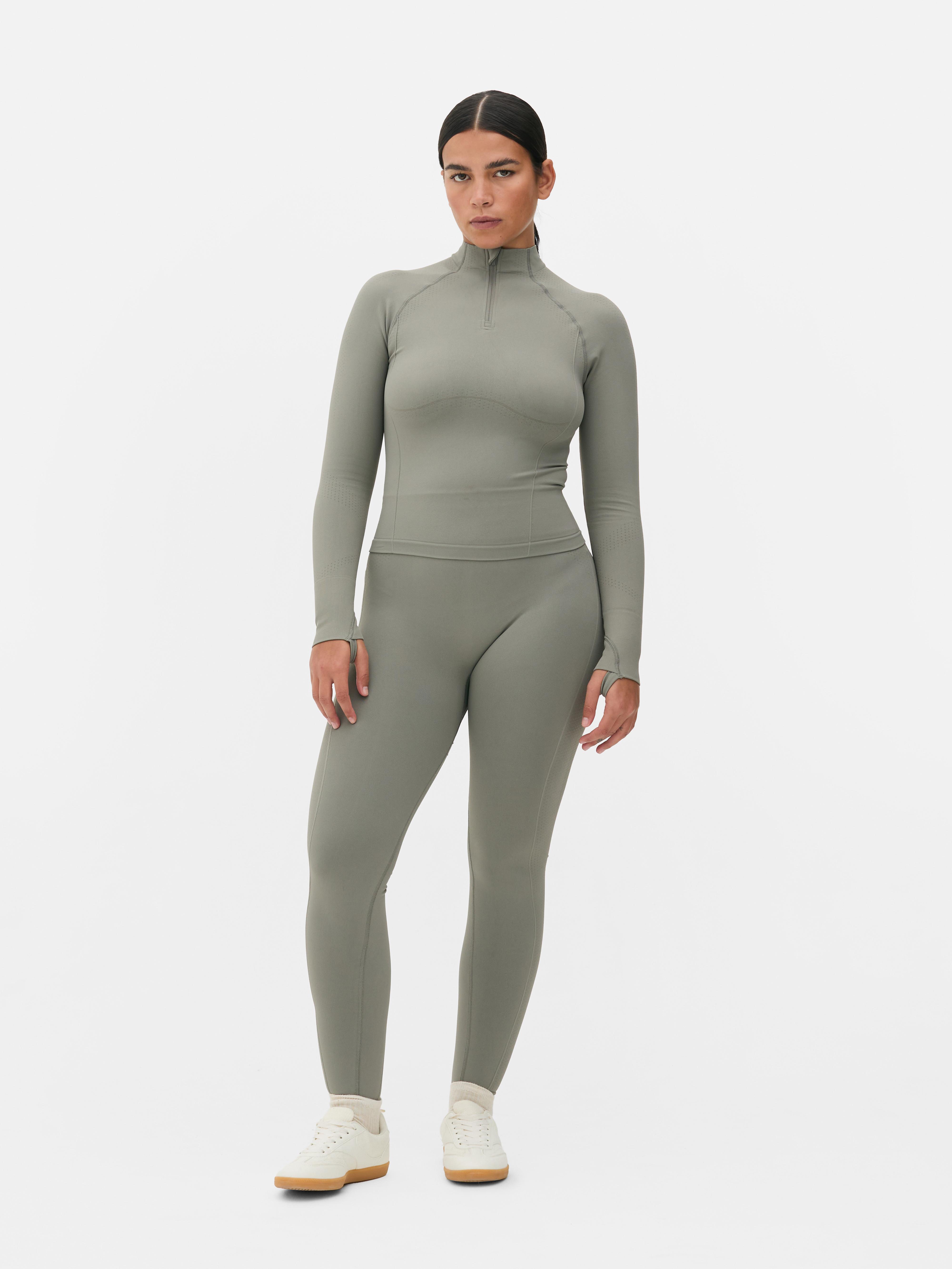 Seamless Contour Quarter-Zip Jacket