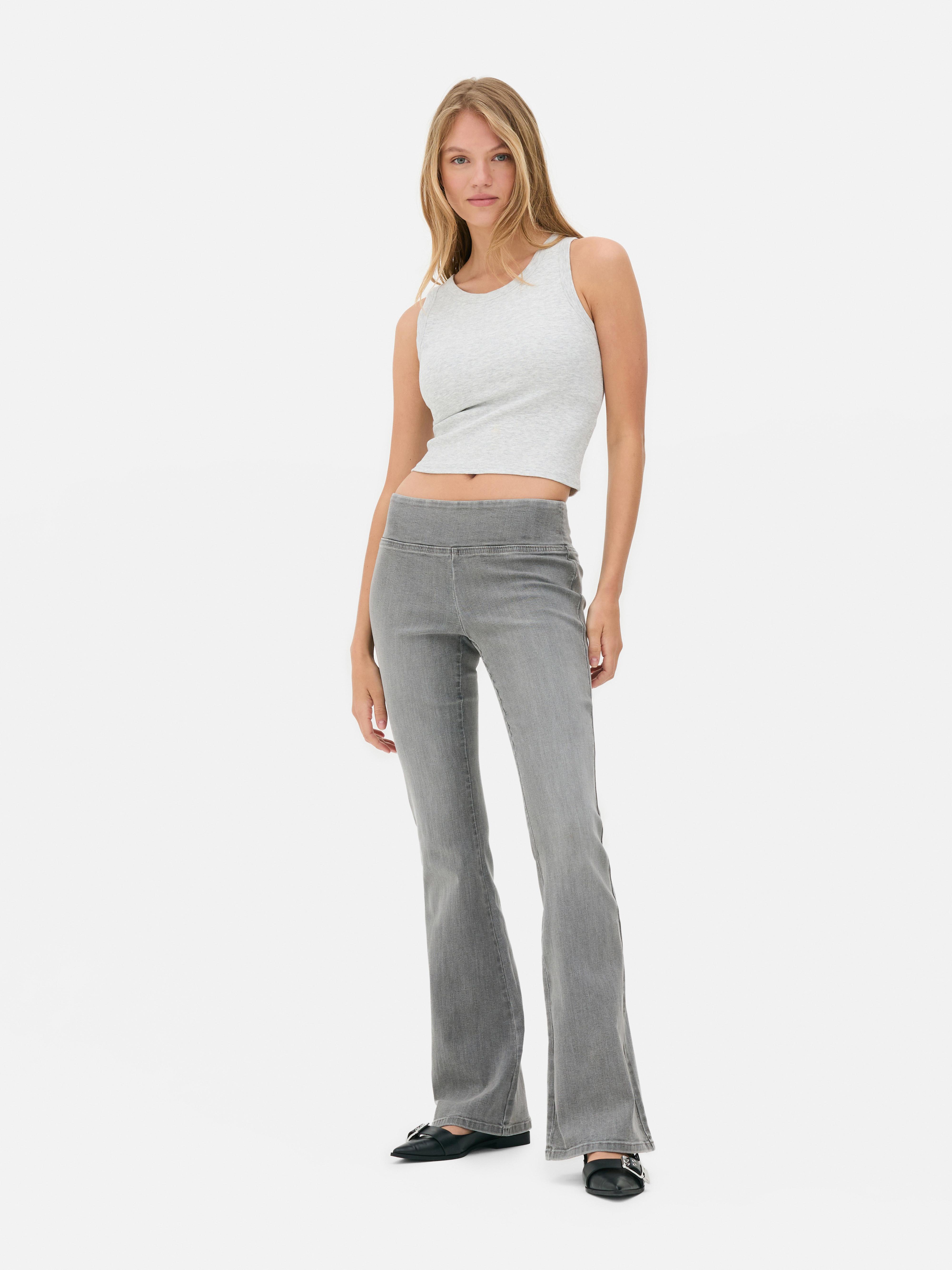 Középmagas derekú, trapézszárú jeggings
