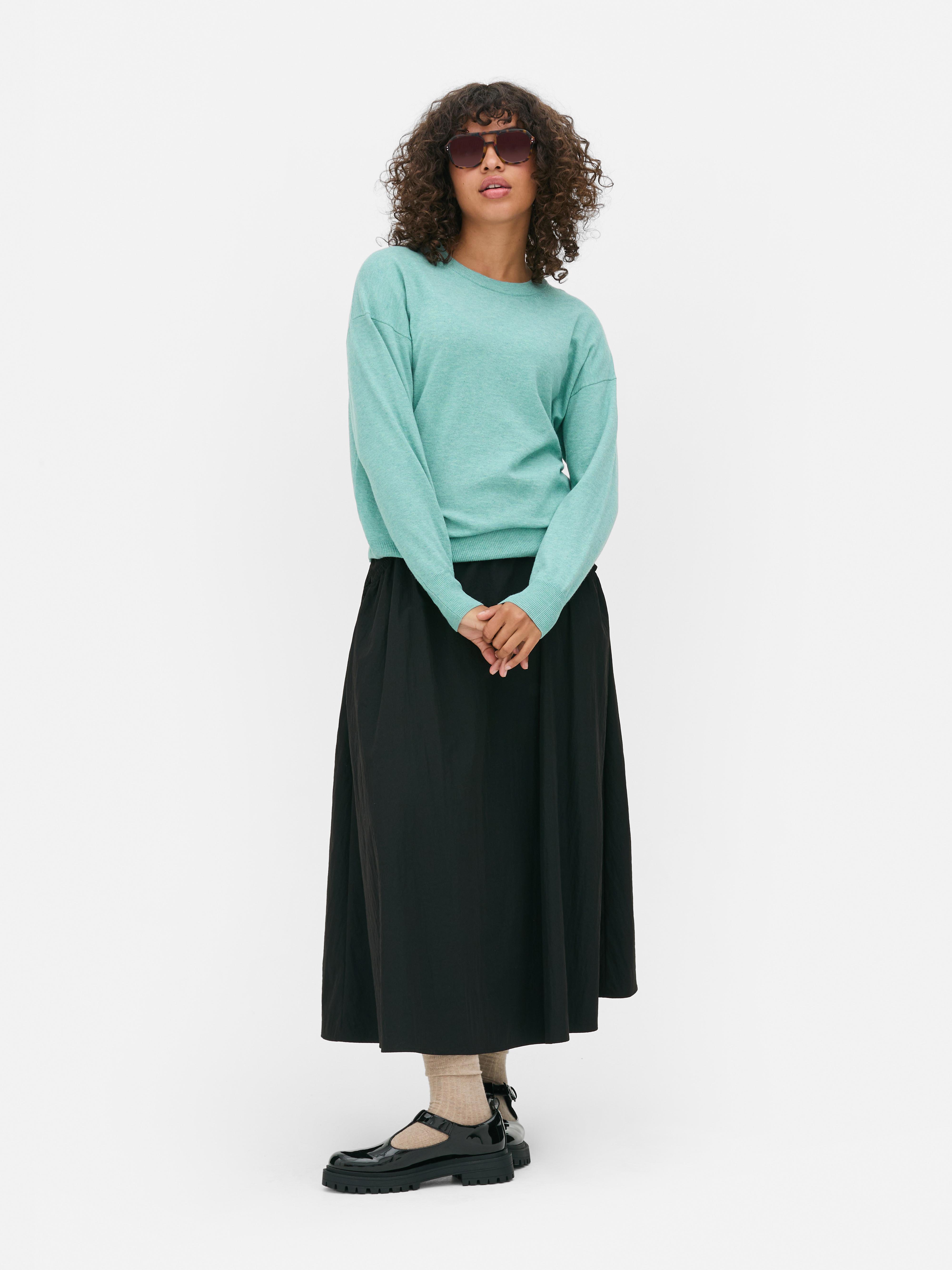 Weicher Pullover mit Rundhalsausschnitt