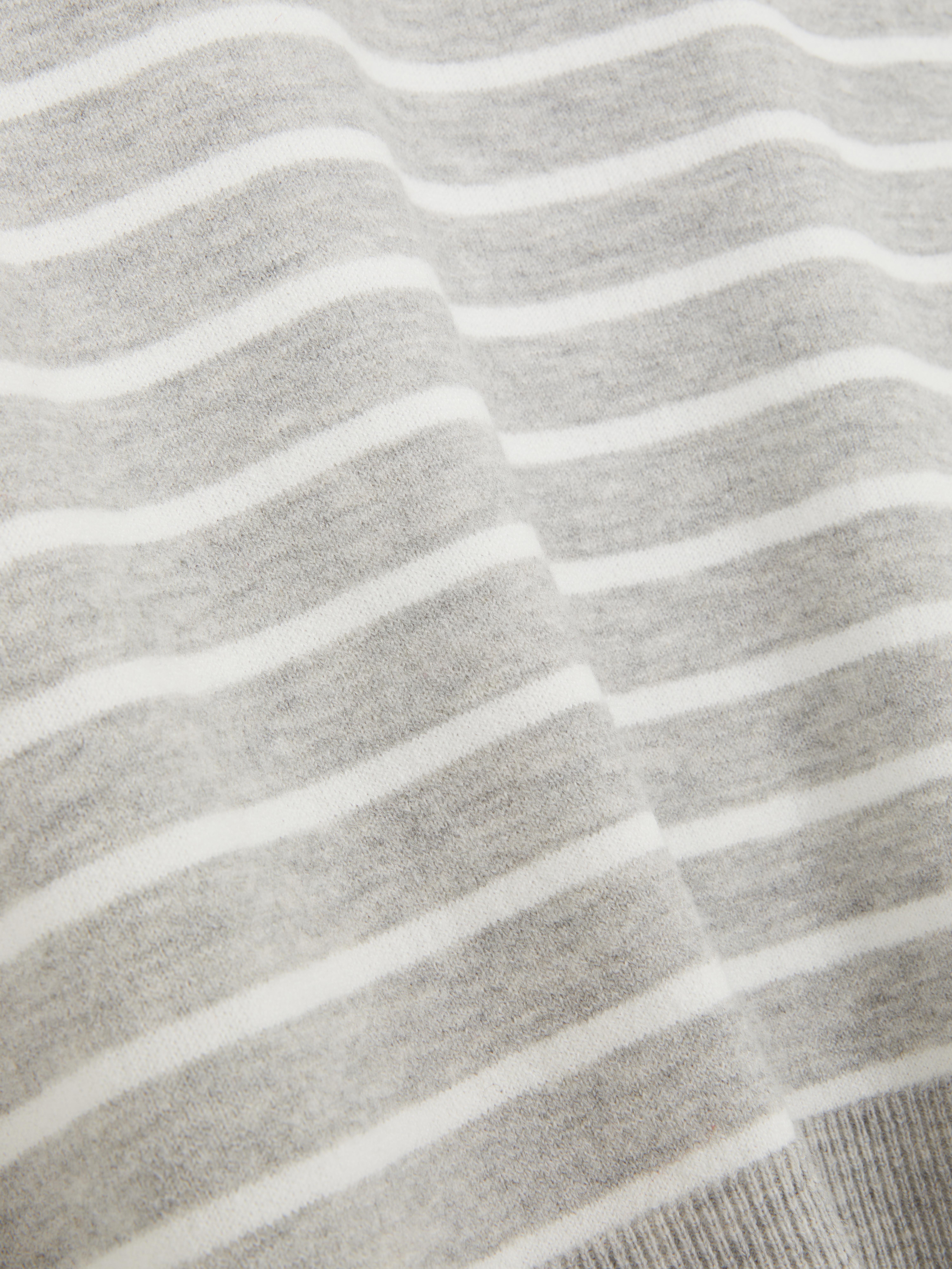 Weicher Pullover mit Rundhalsausschnitt