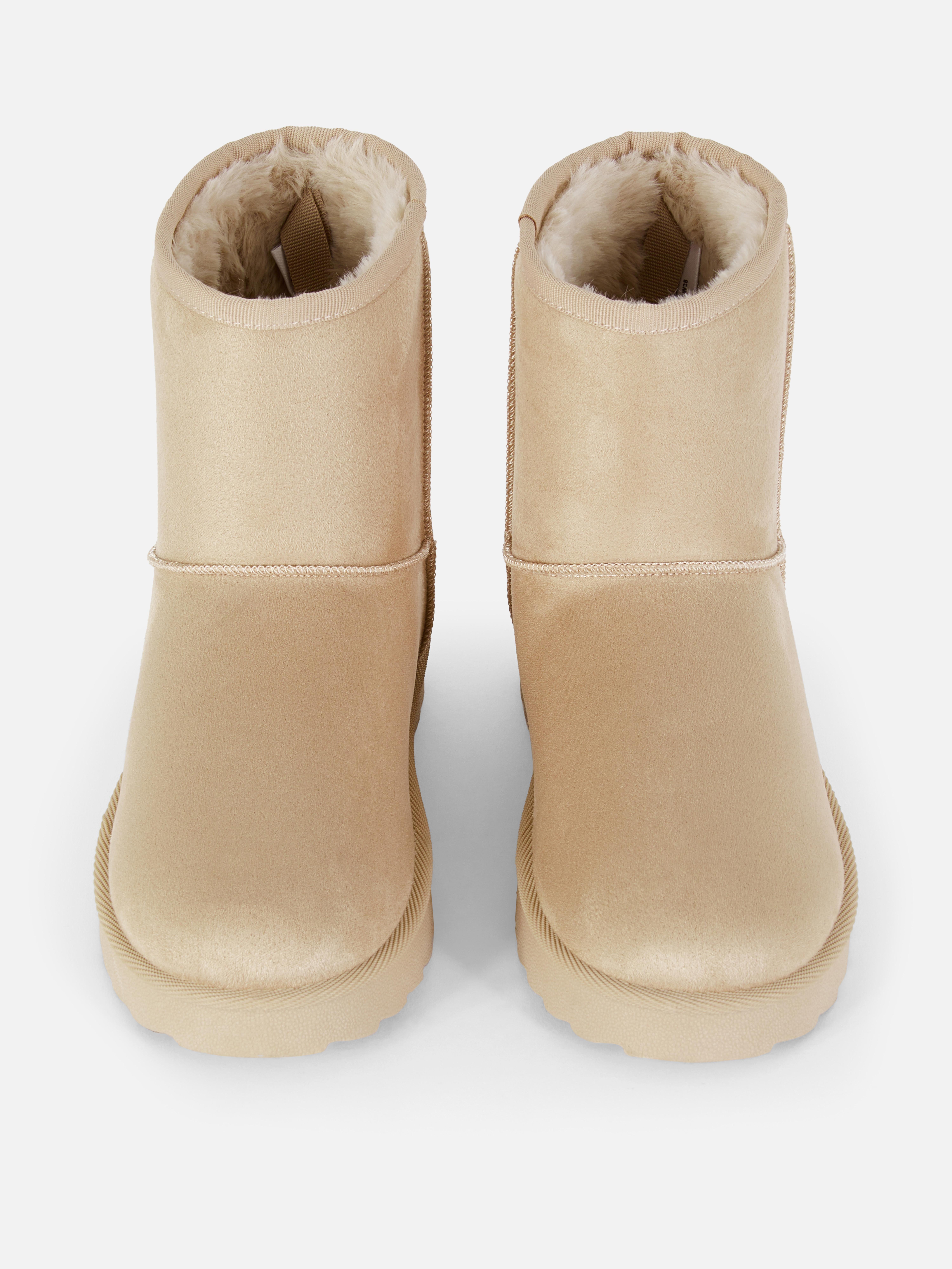 Botas suaves forradas de antelina