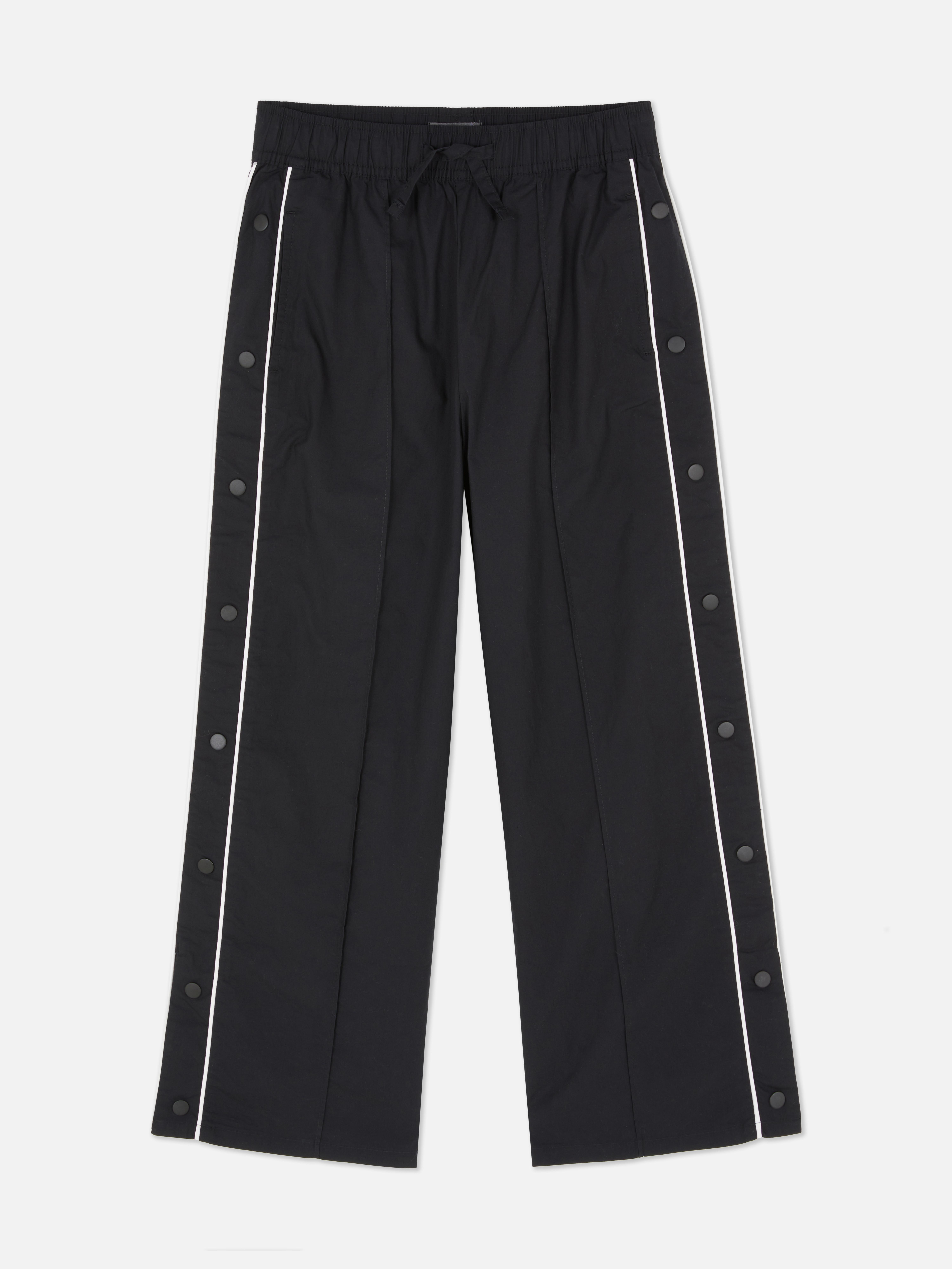 Hose mit Druckknopfverschluss