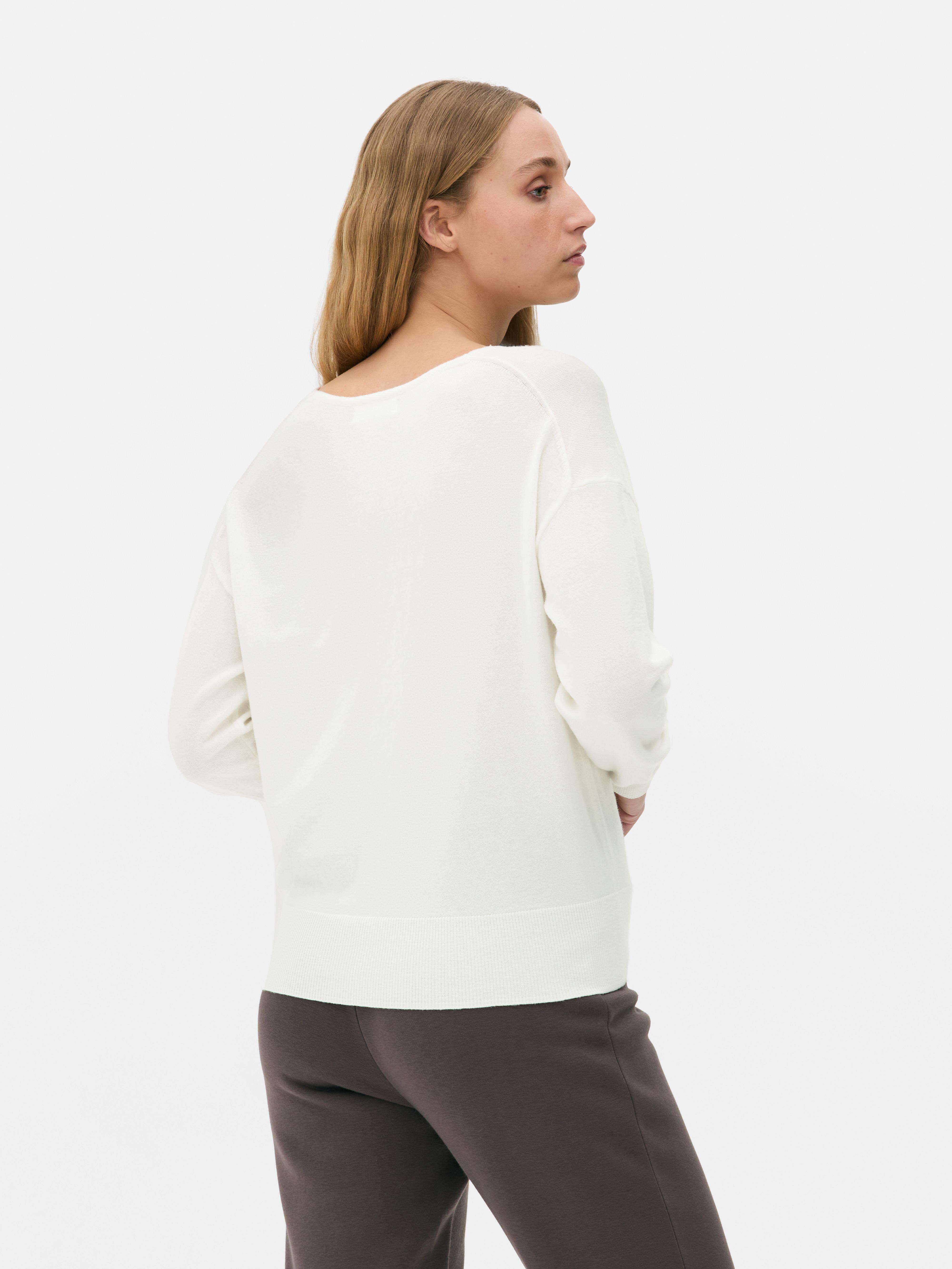Weicher Pullover mit V-Ausschnitt