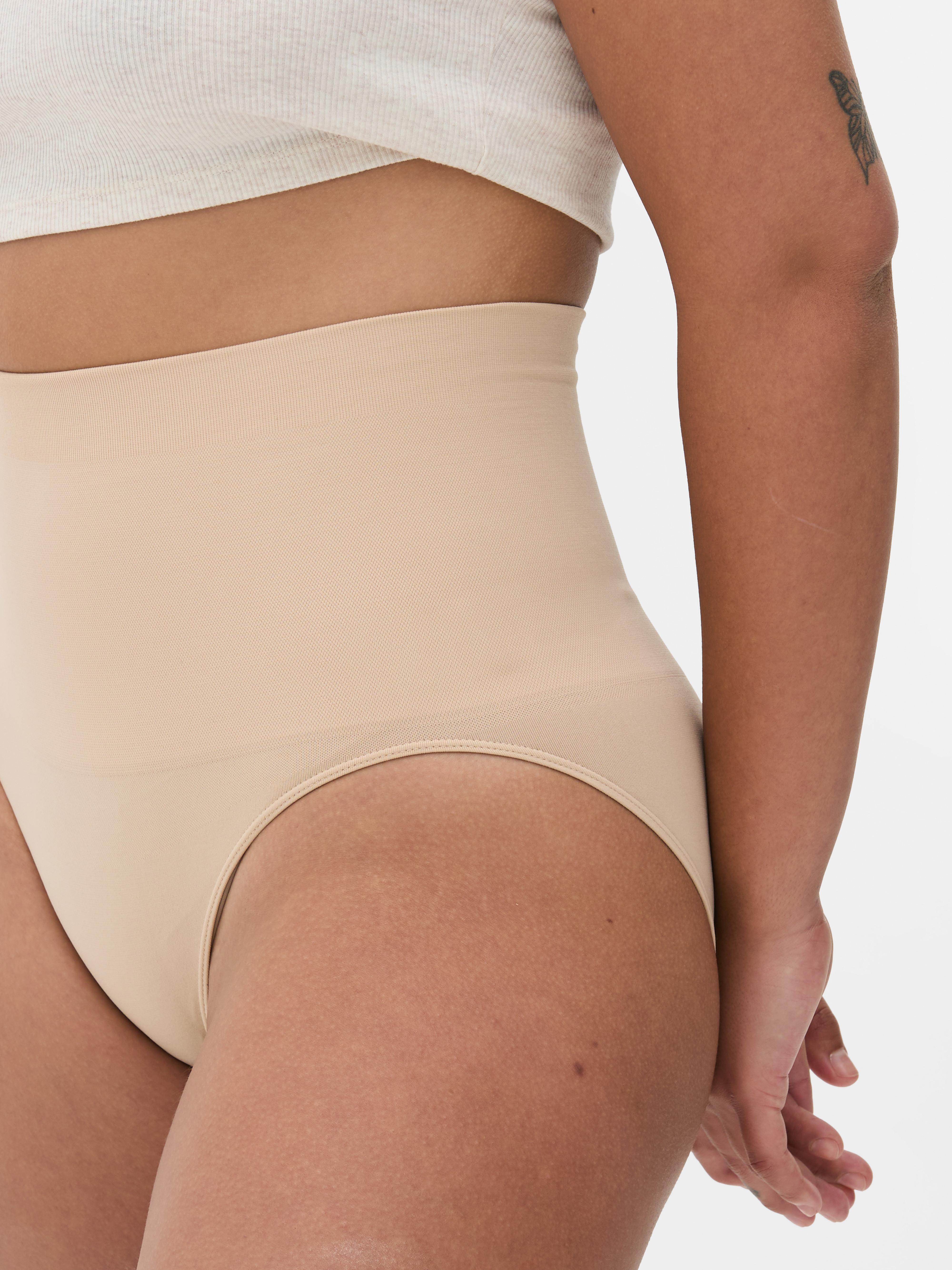 Figurformender Slip mit hohem Bund