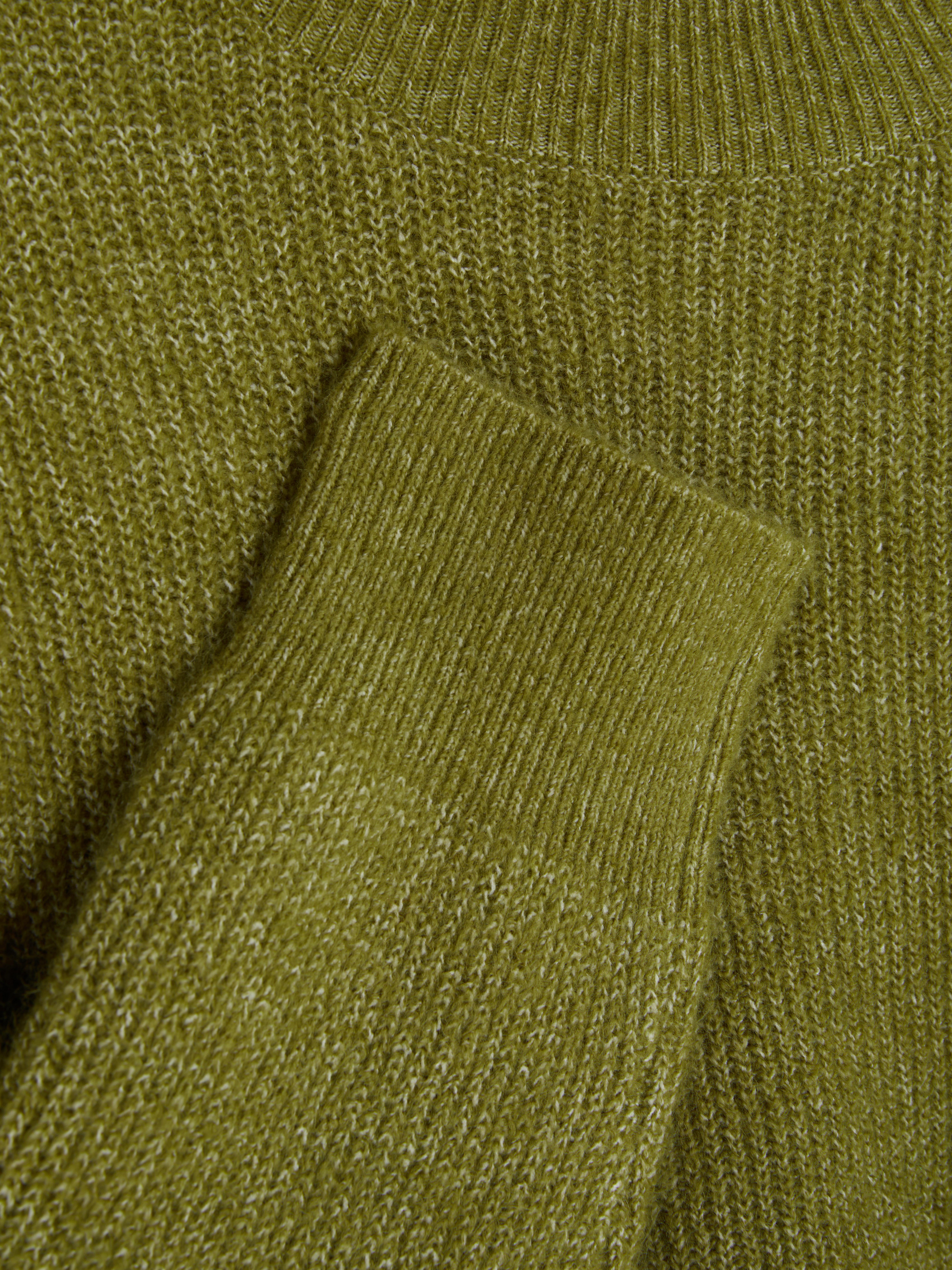 Pull en maille à col ras-du-cou