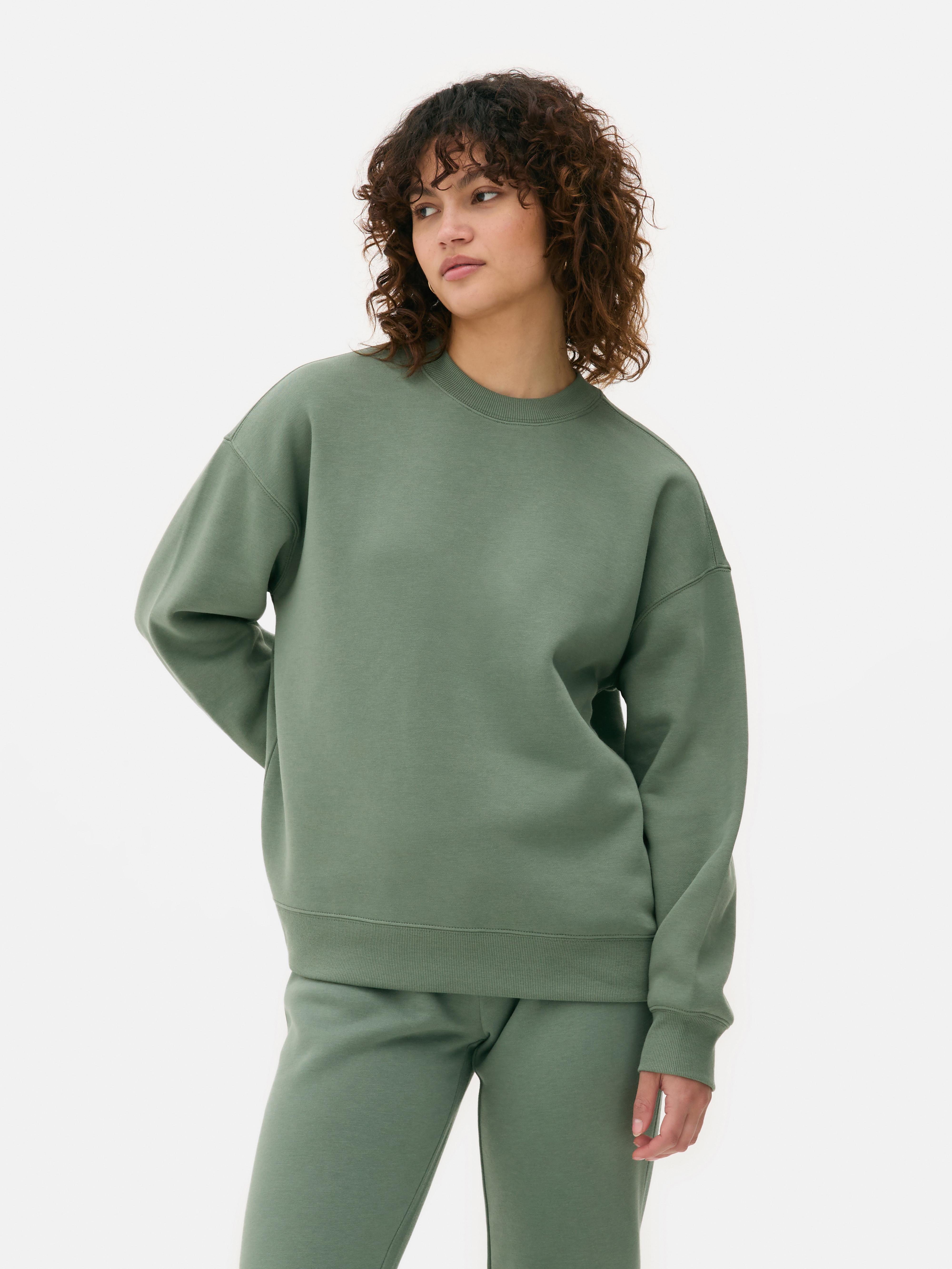 Sudadera básica de cuello redondo