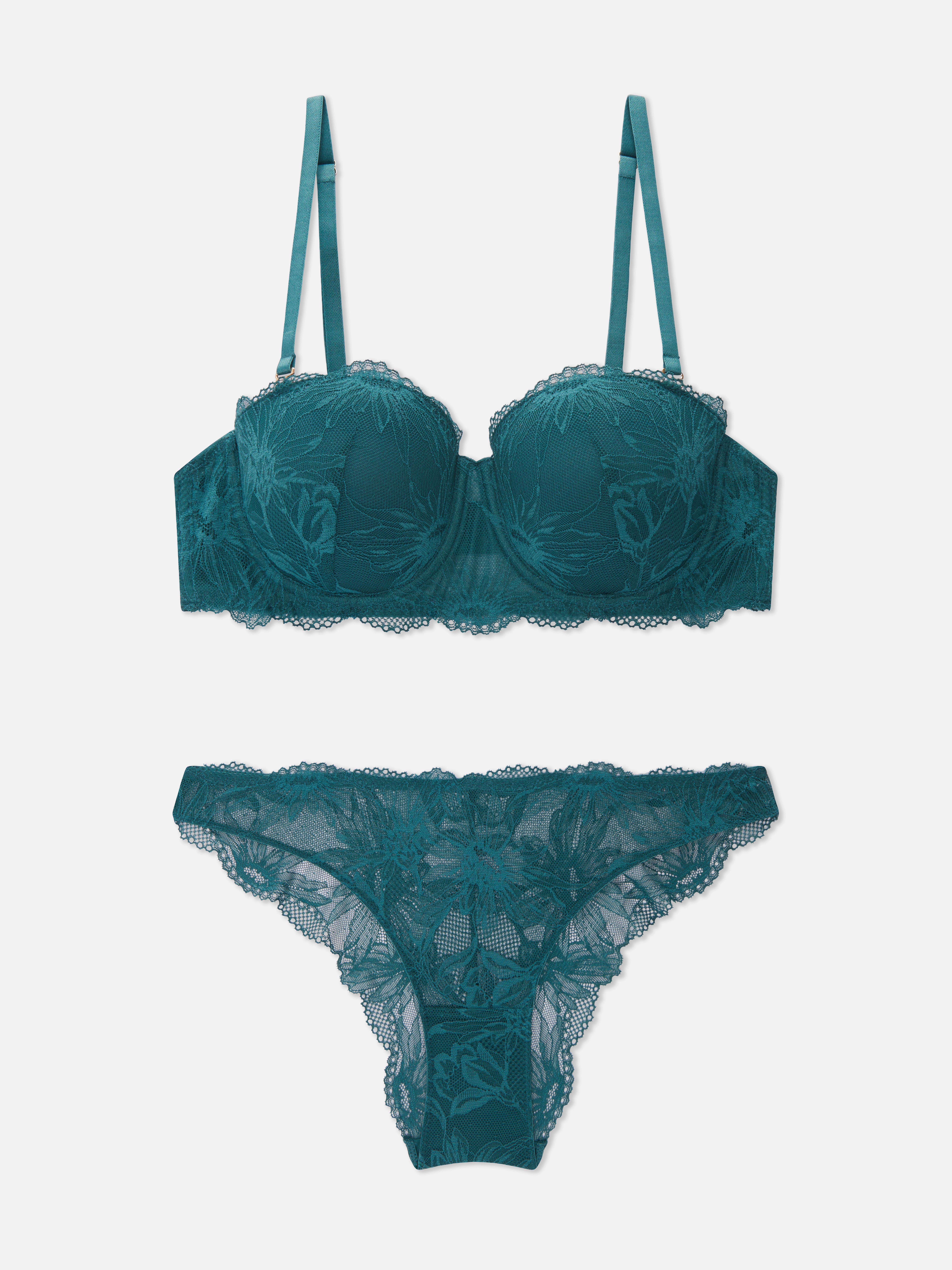 Set de ropa interior con sujetador con relleno