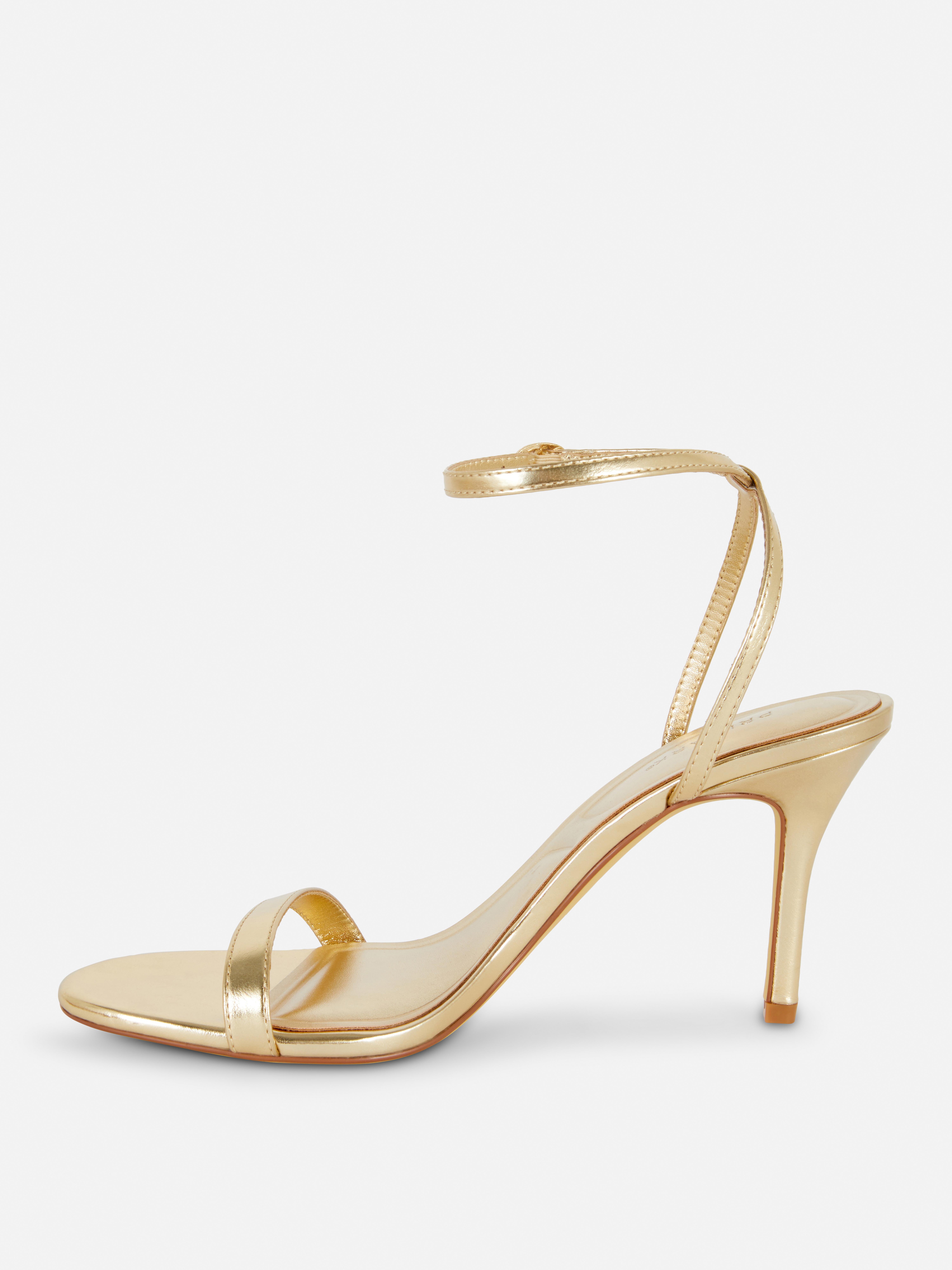 Sandalias de tiras con tacón de aguja