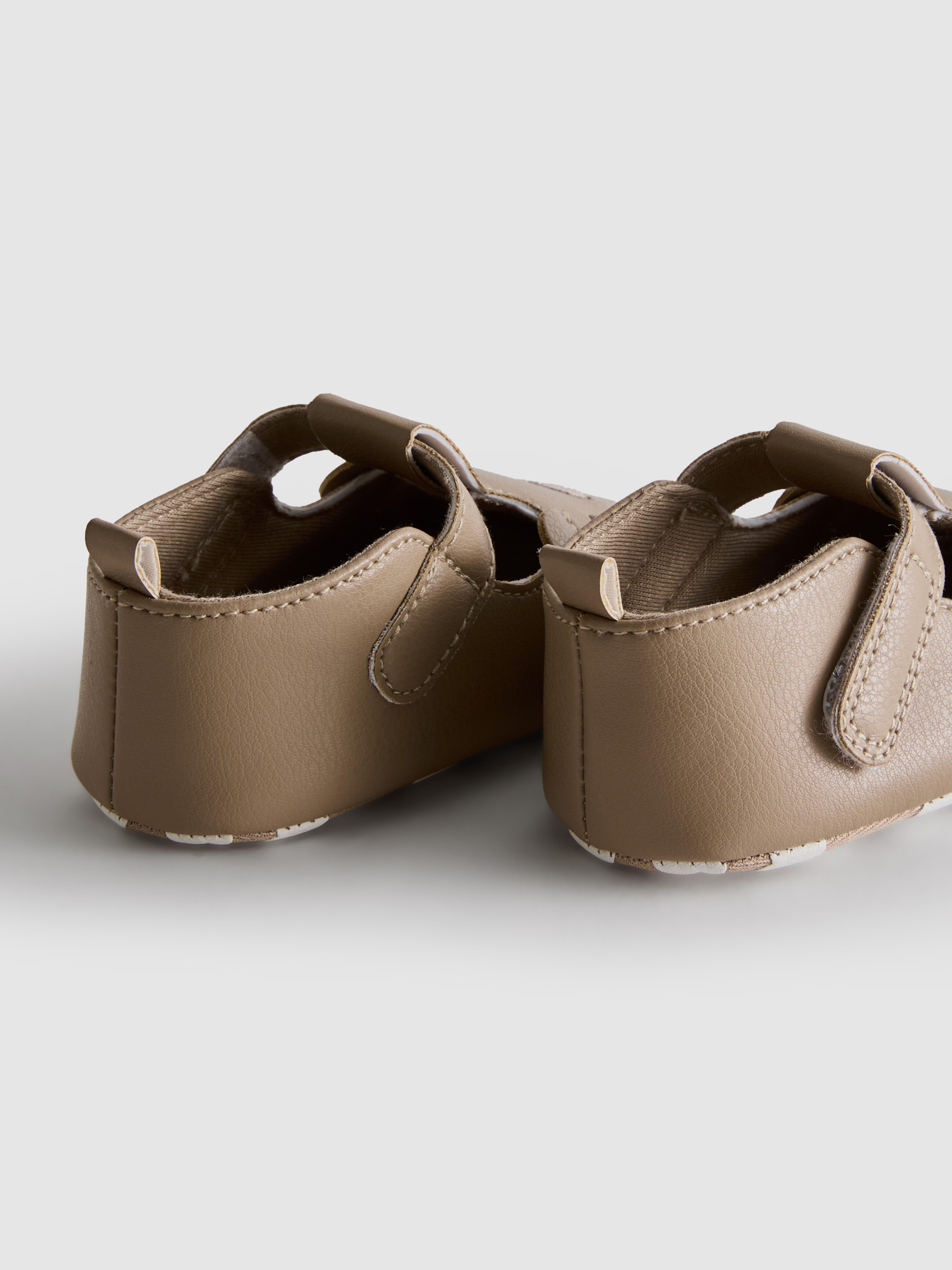 0-18mths | Newborn Bear T-Bar Shoes