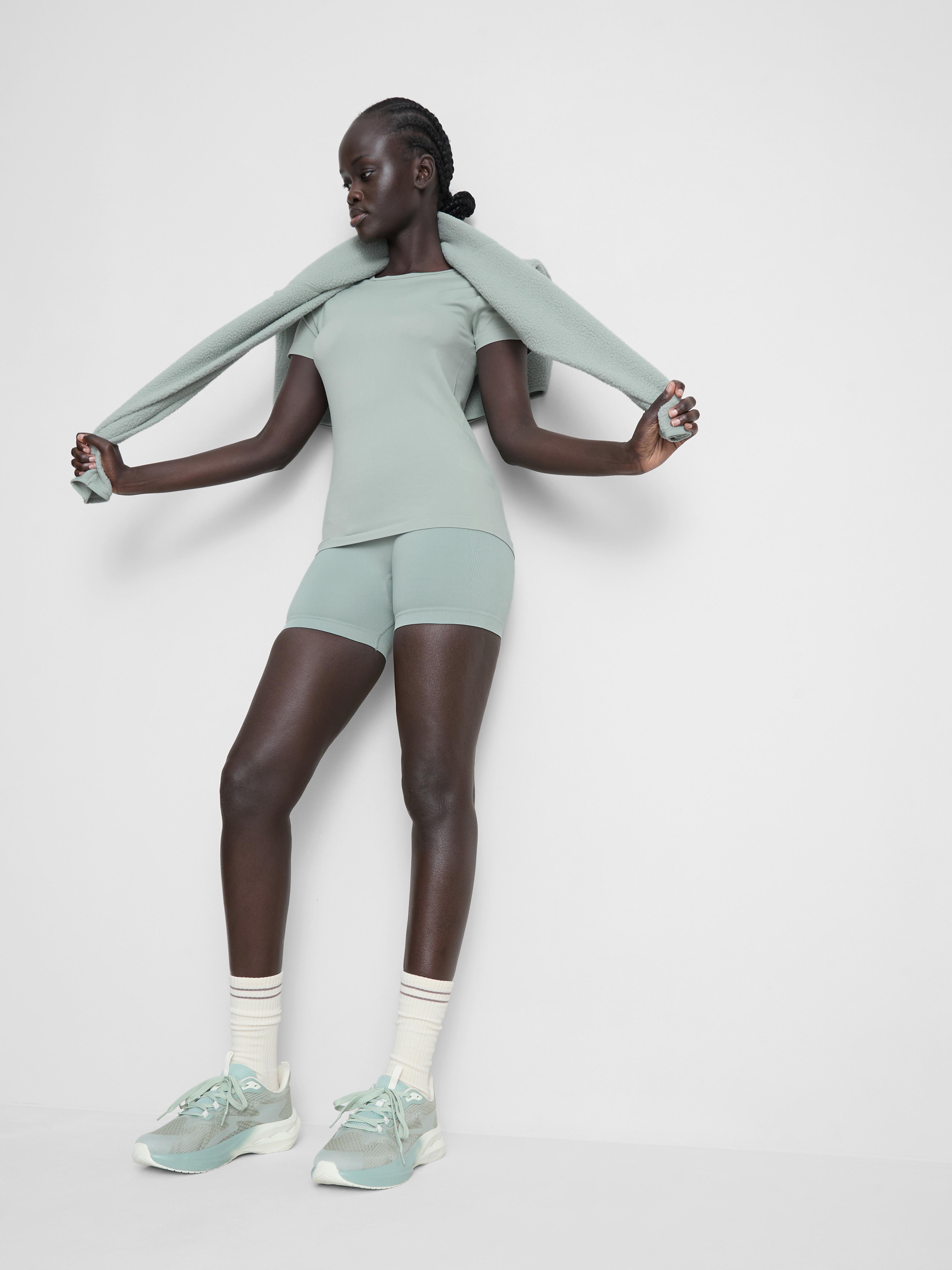 Women's Light Green Seamless Yoga Shorts