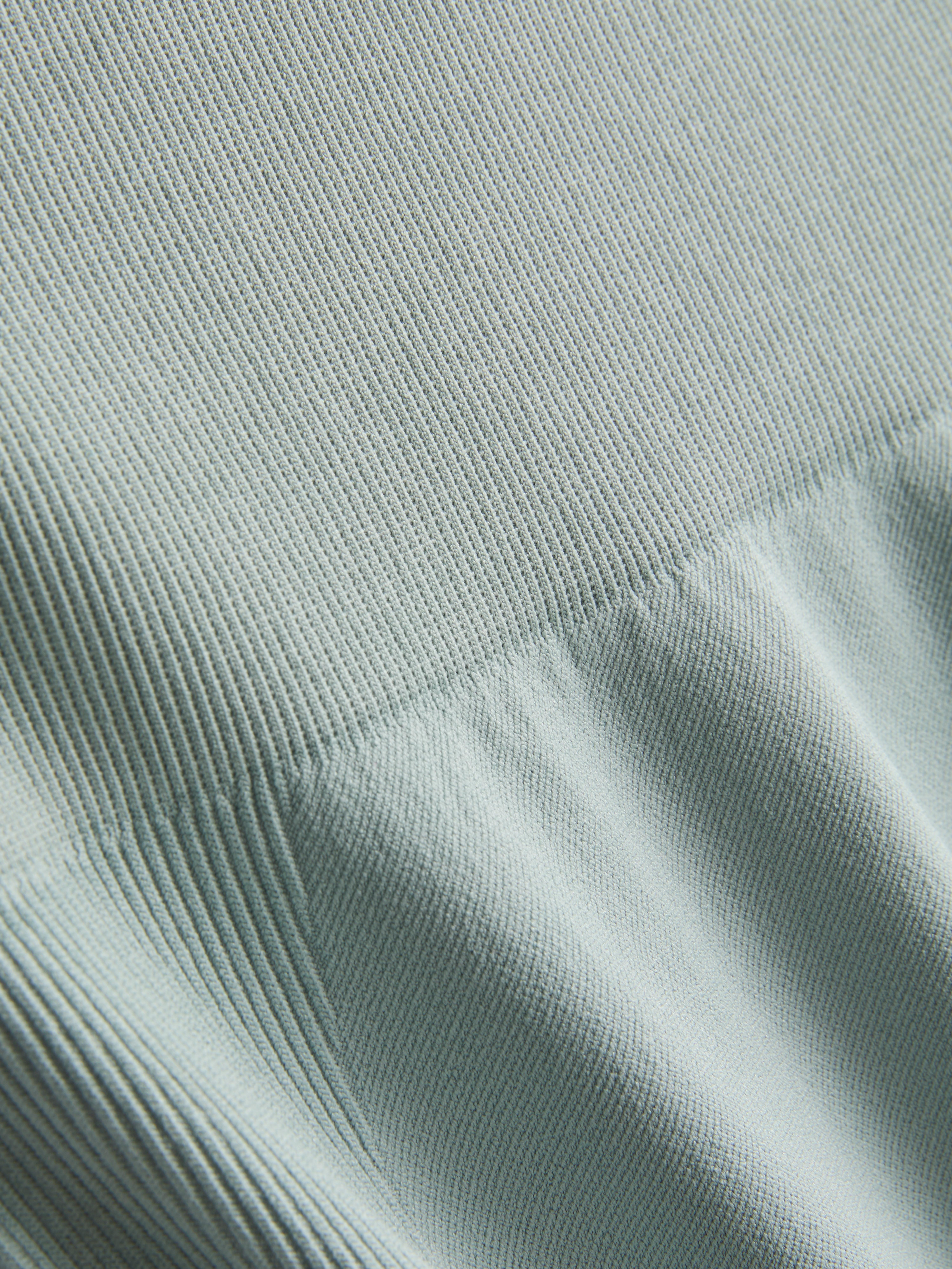 Women's Light Green Seamless Yoga Shorts