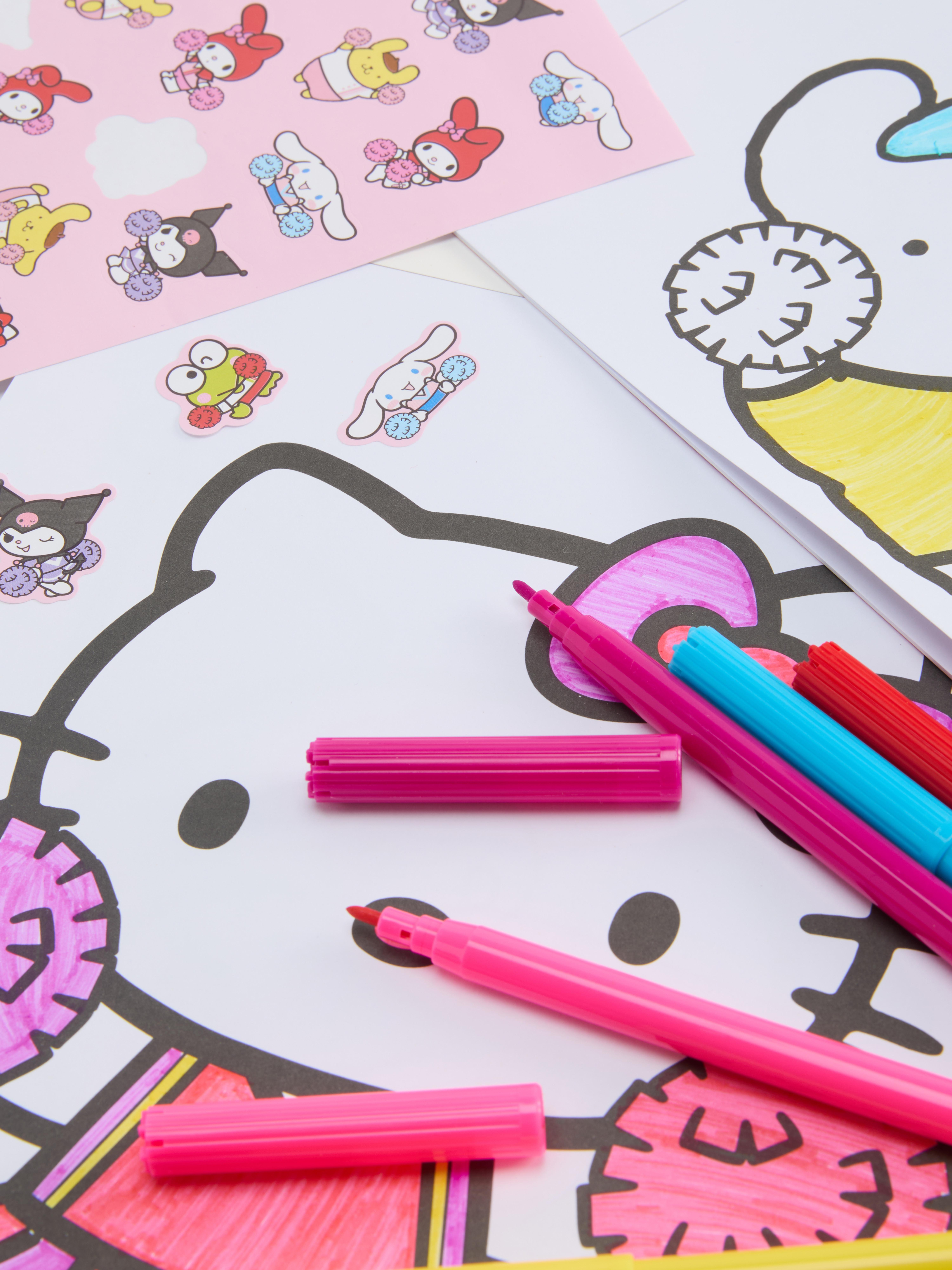 Hello Kitty and Friends Stationery Set