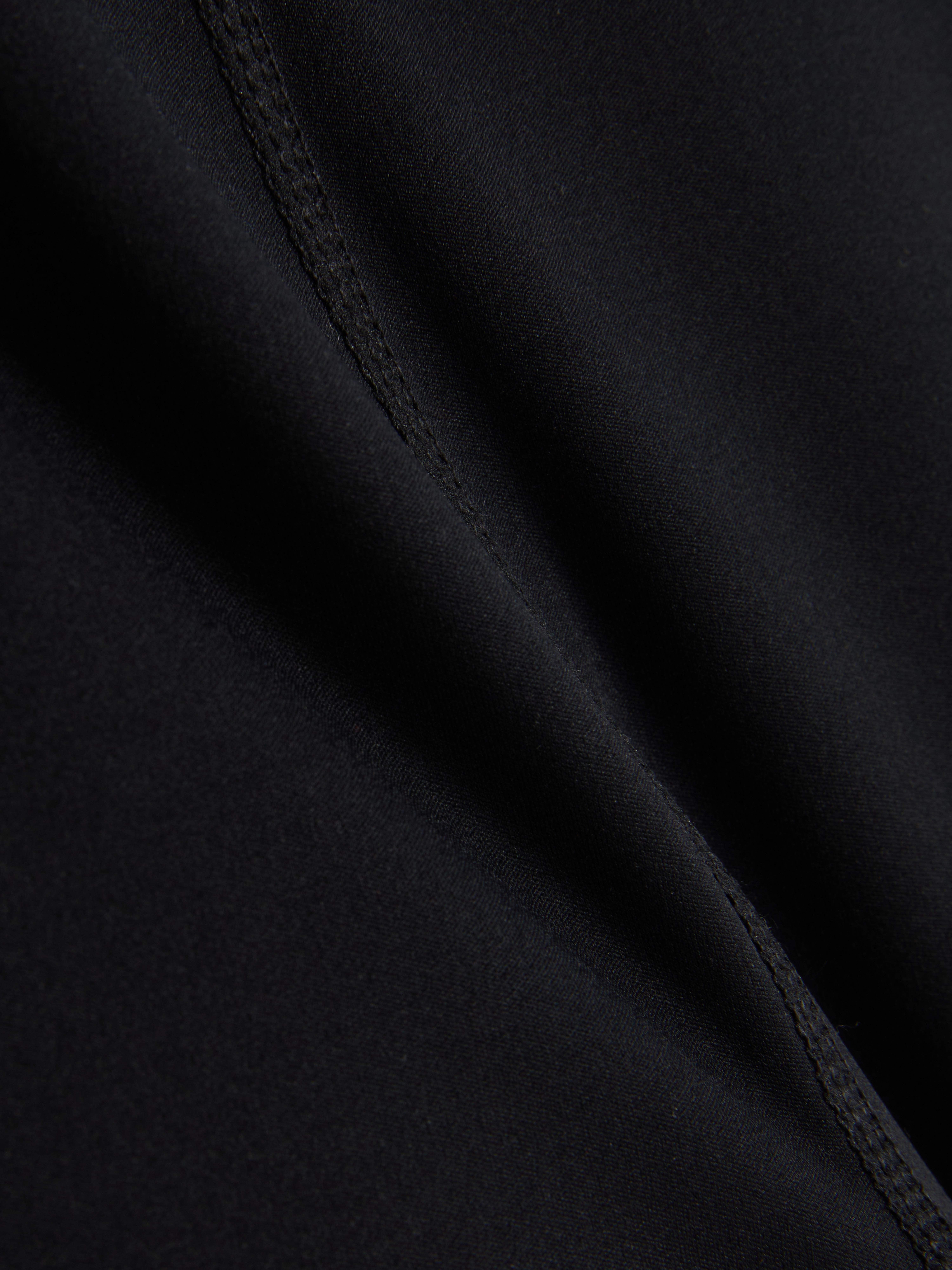 Leggings mit ausgestelltem Bein