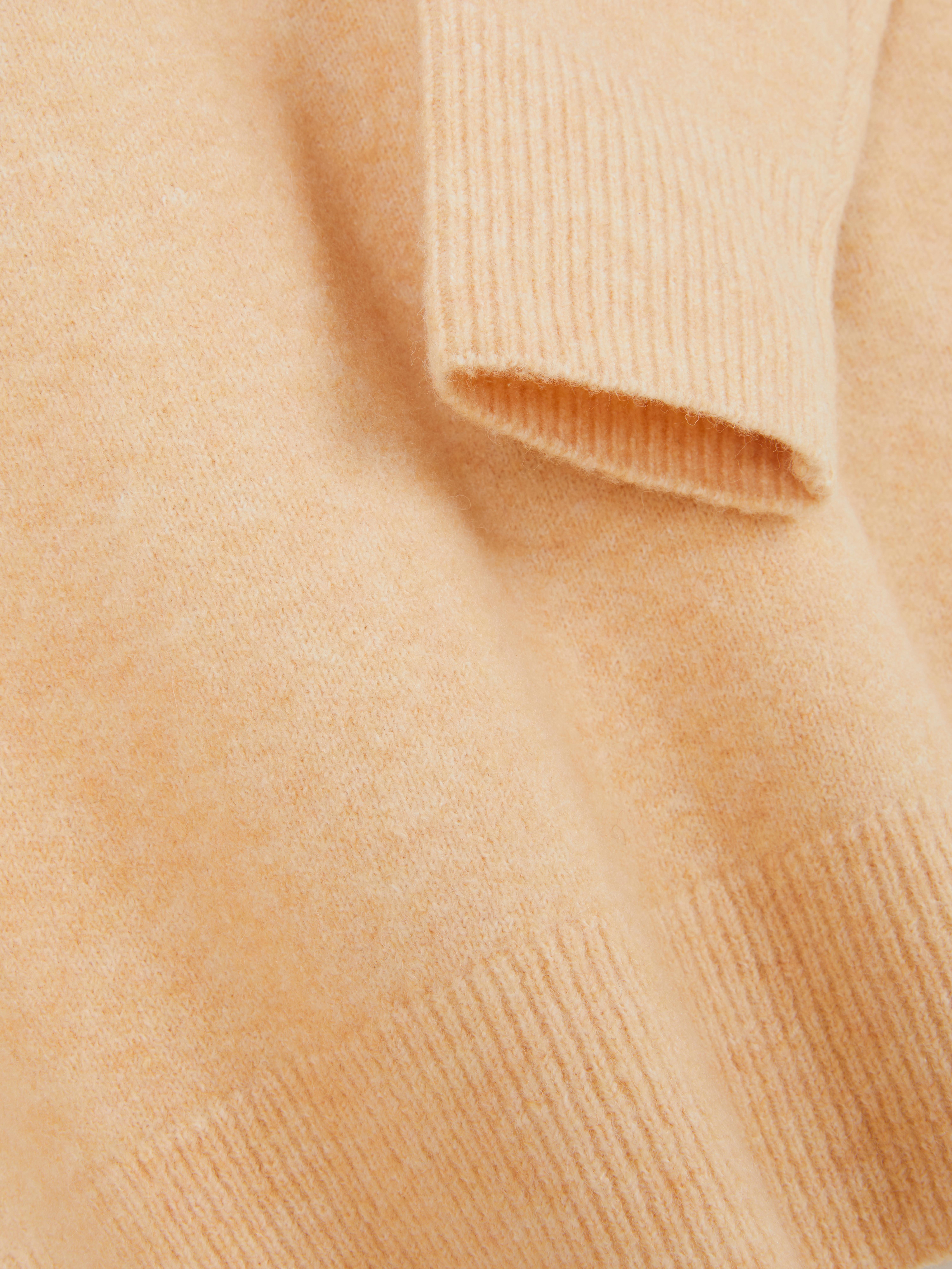 V-Neck Jumper