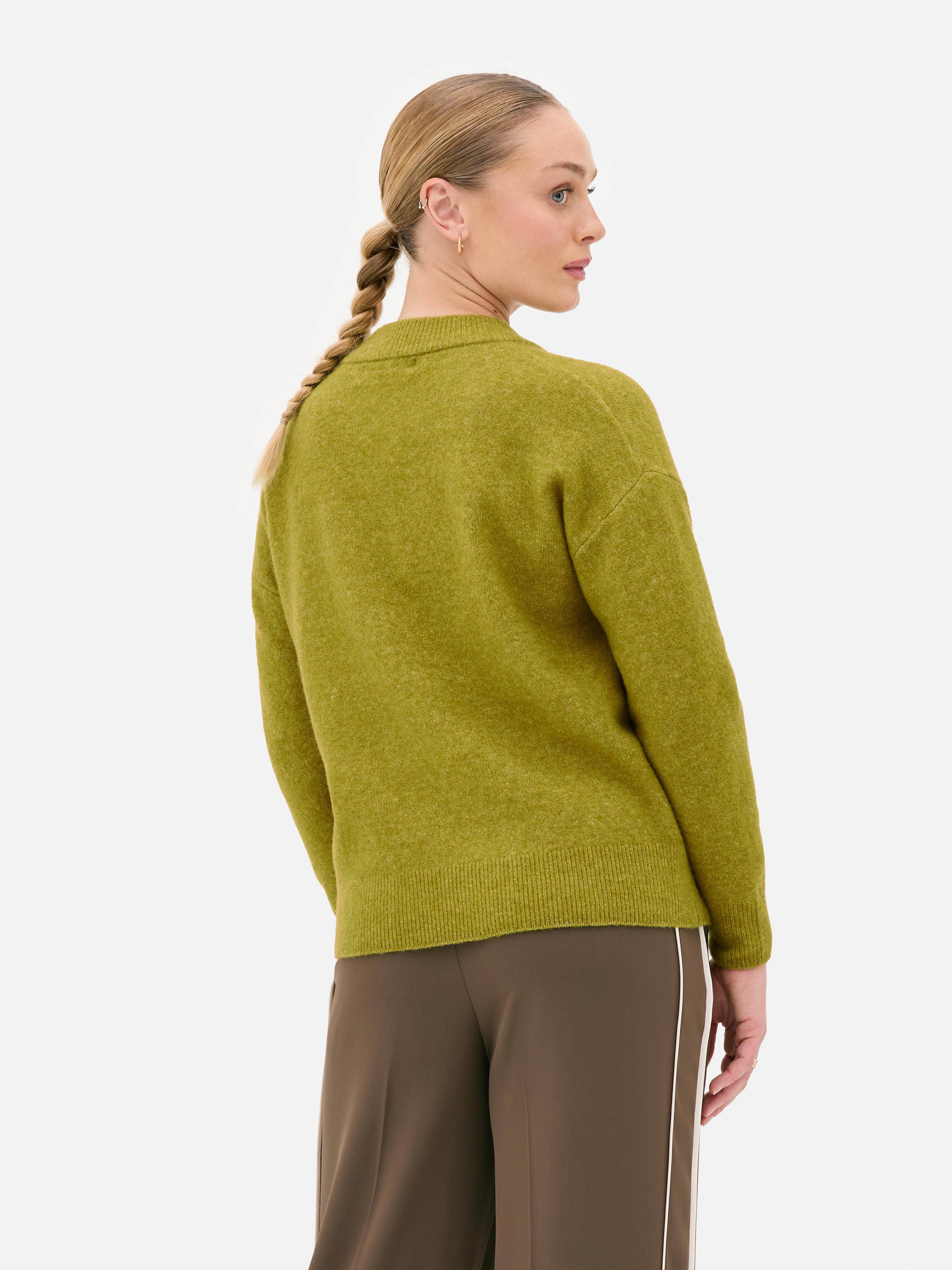 V-Neck Jumper