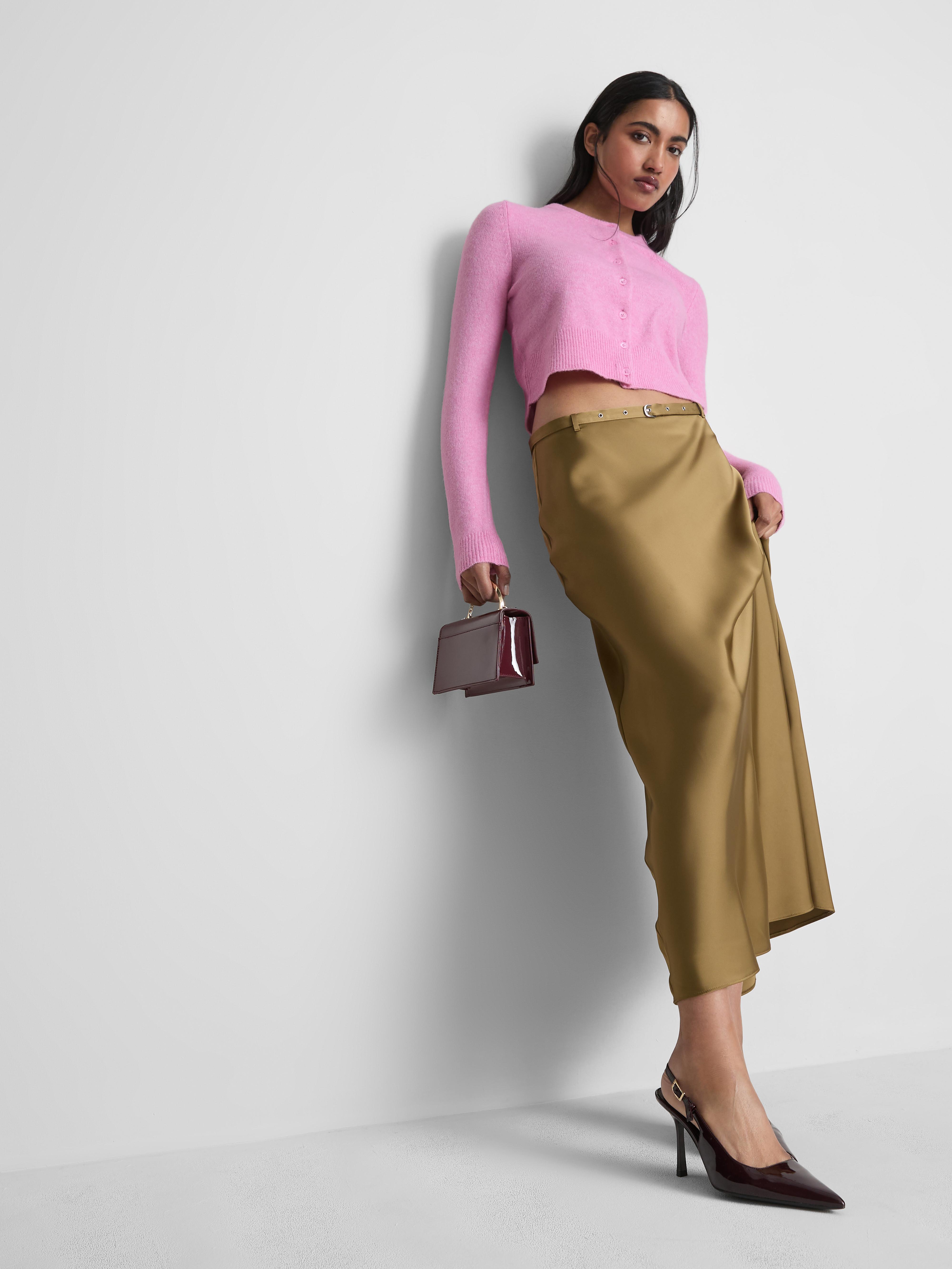 Women's Pink Cropped Crew Neck Cardigan