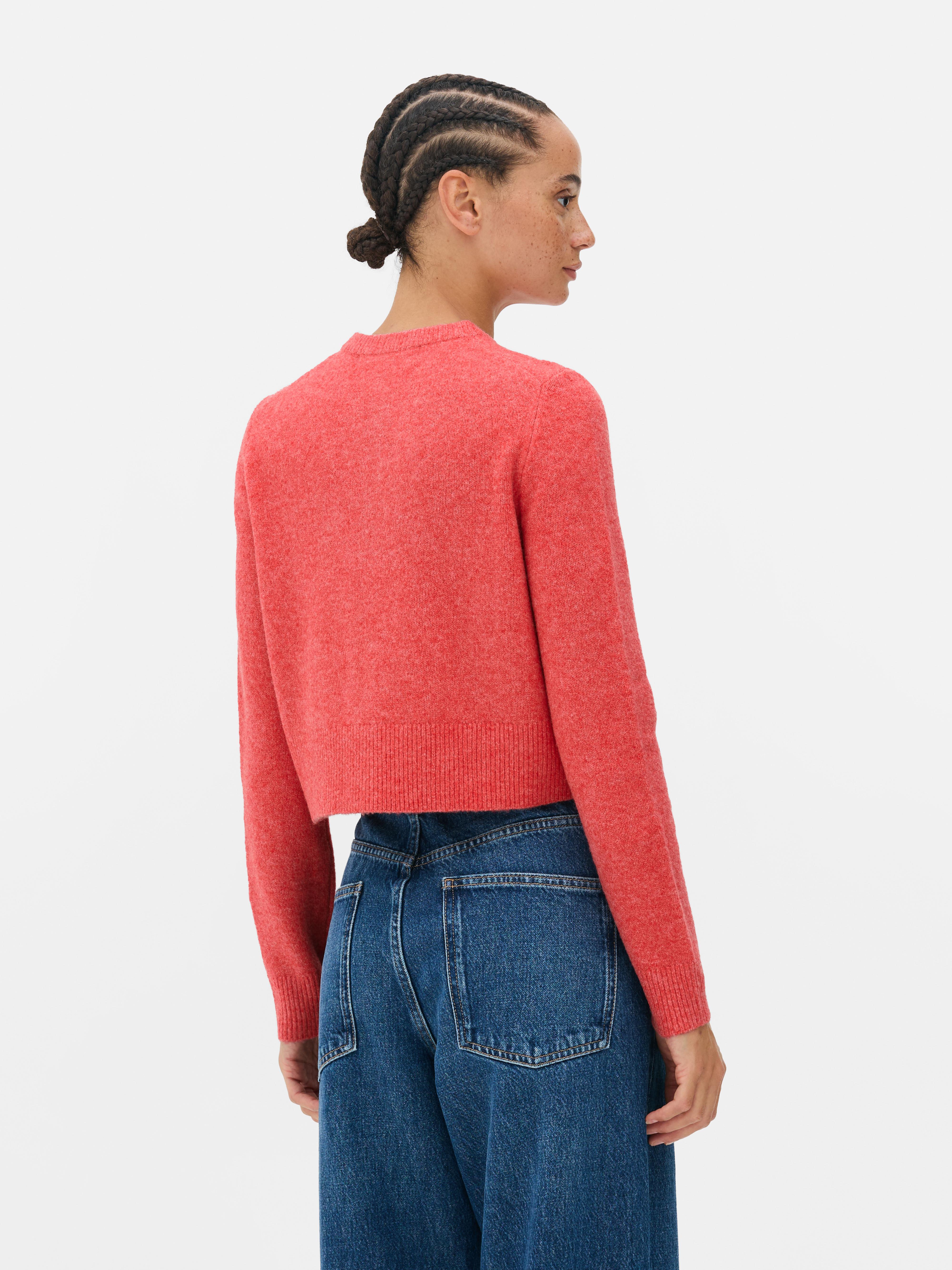 Kurzer Cardigan mit Rundhalsausschnitt
