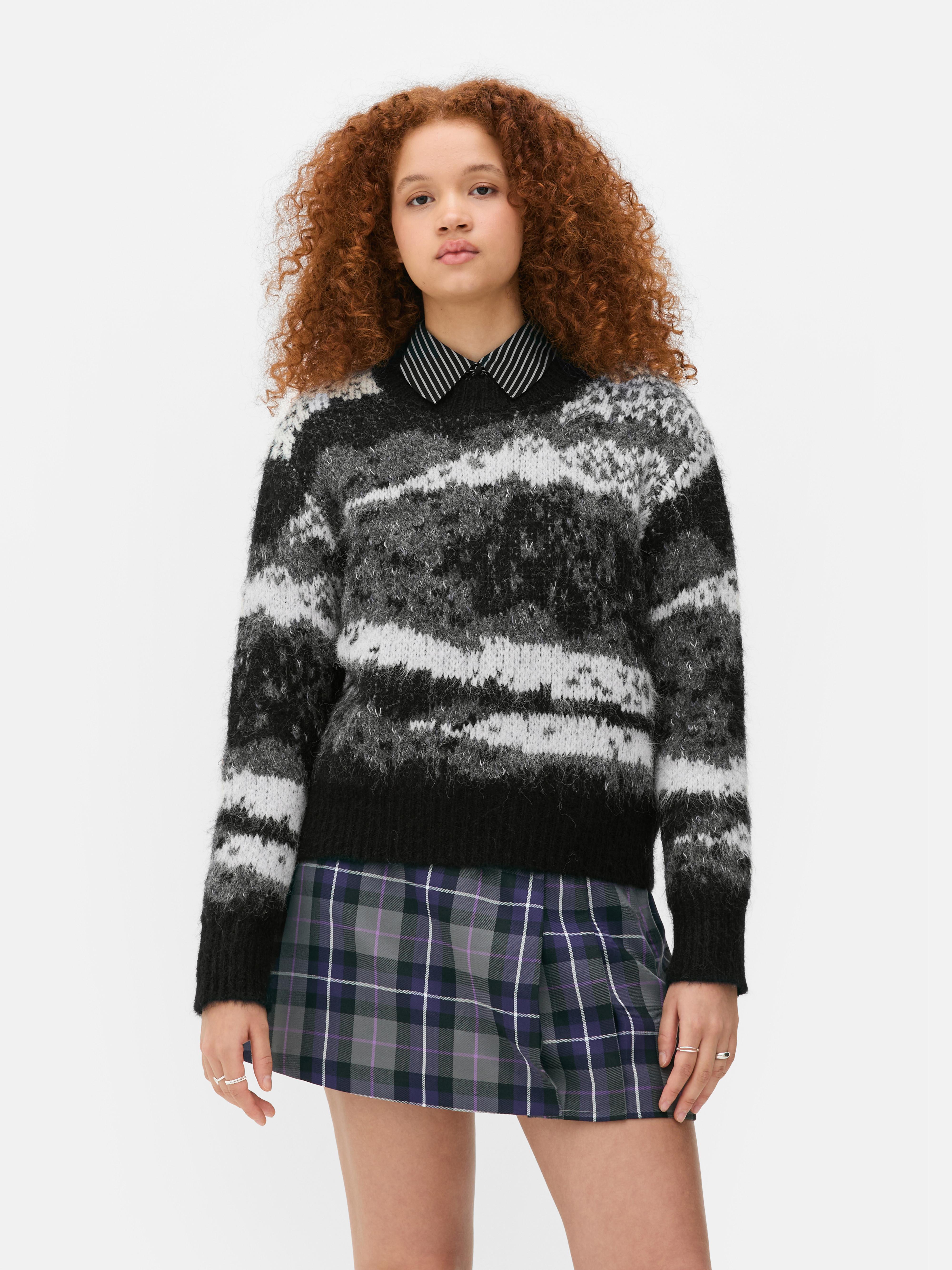 Strickpullover mit abstraktem Muster