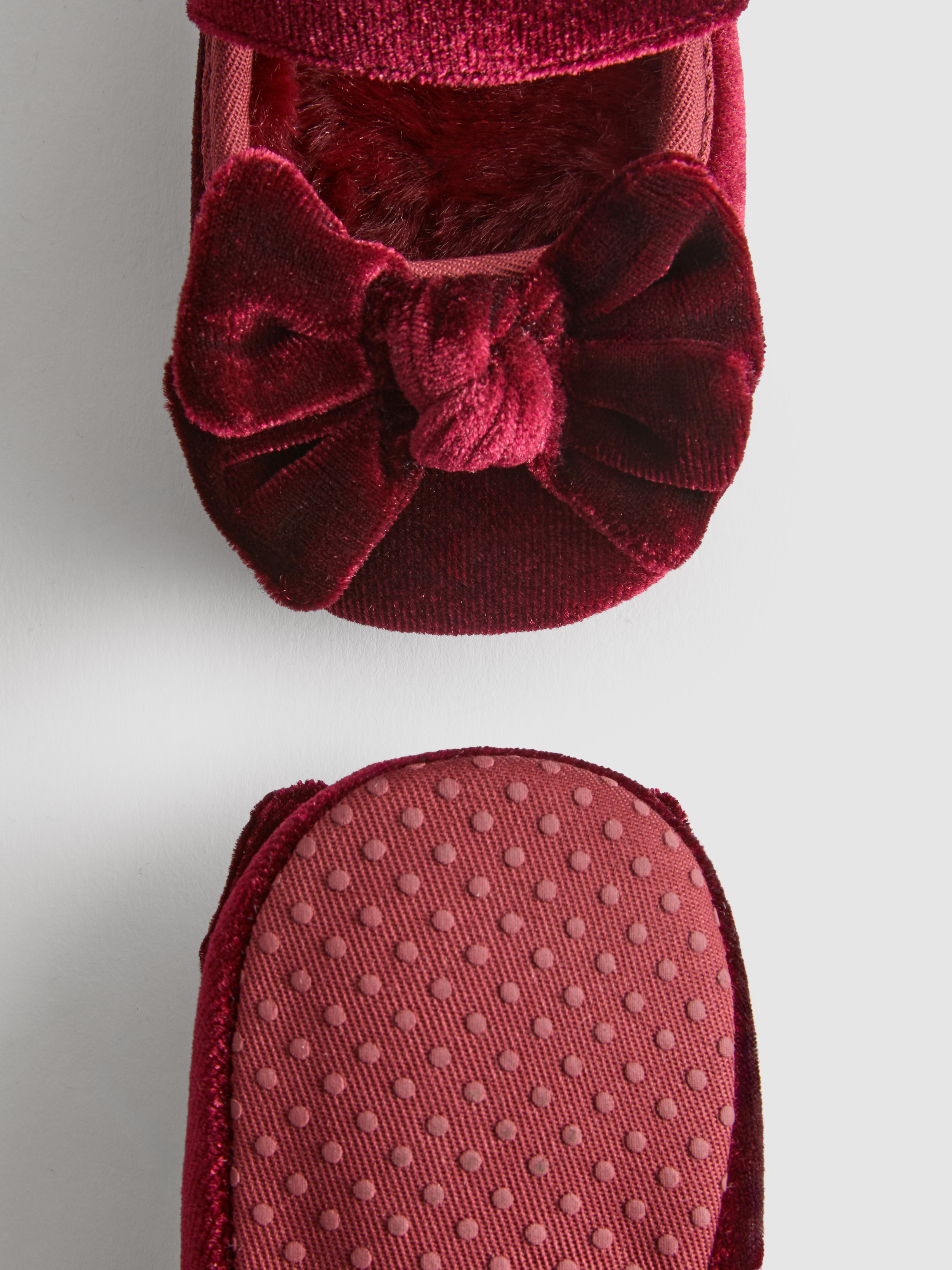 0-18mths | Newborn Velvet Ballet Pumps