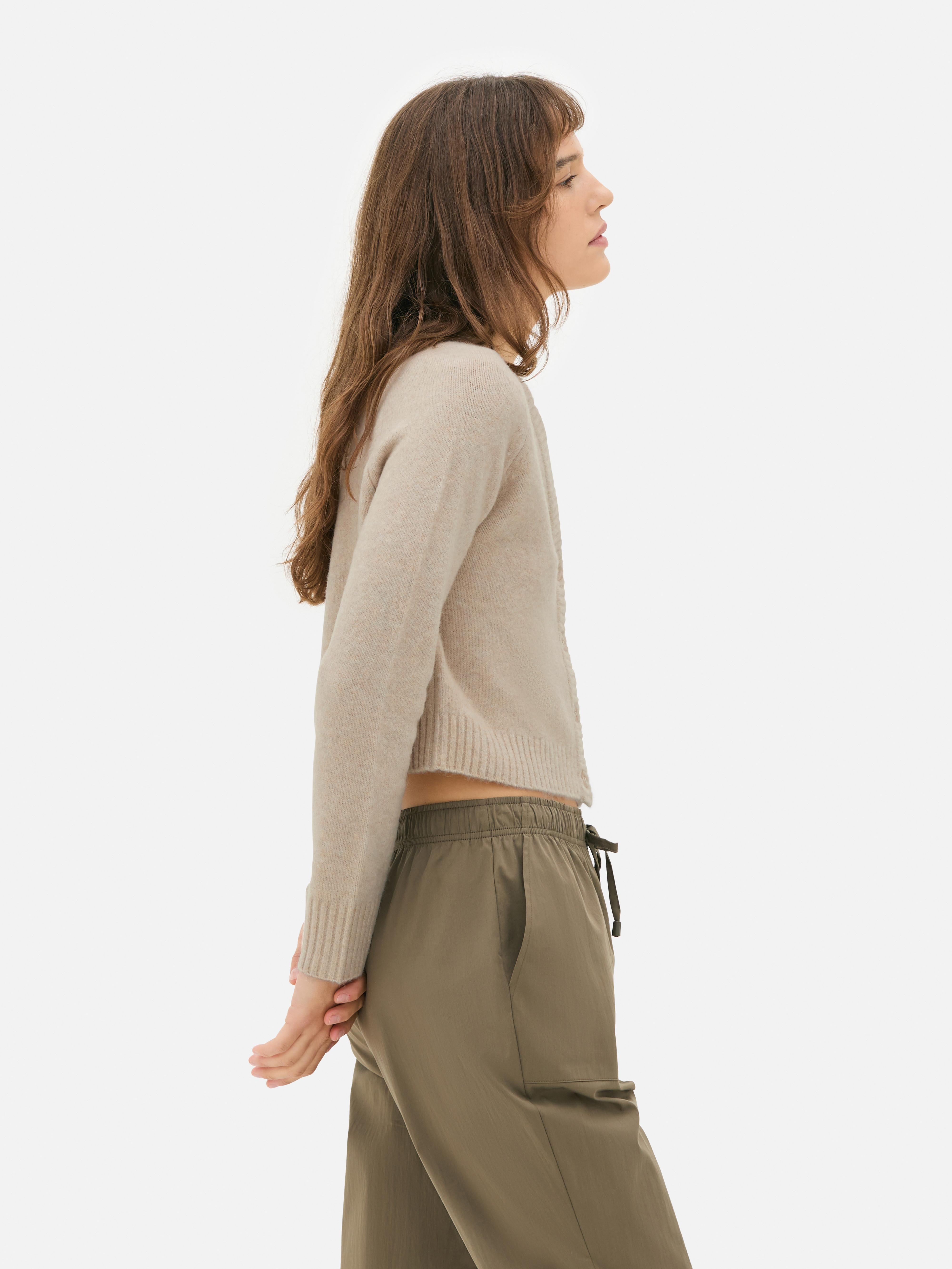 Cropped V-Neck Cardigan